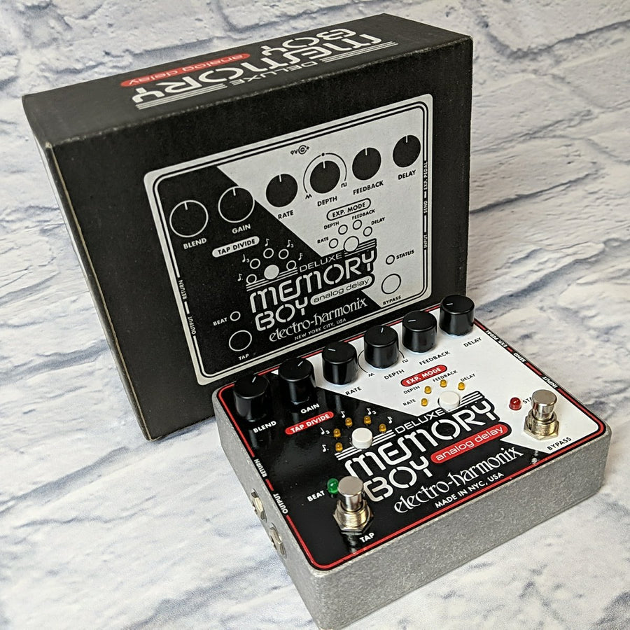 Electro-Harmonix Deluxe Memory Boy Analog Delay