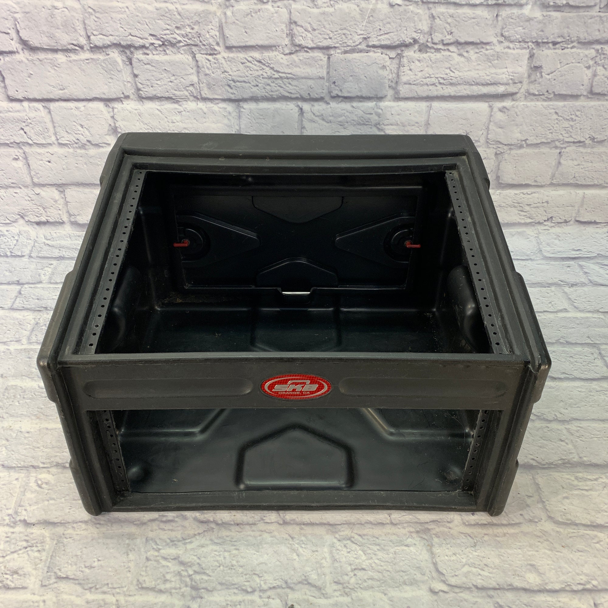 SKB 8U by 4U Mixer Rack Case
