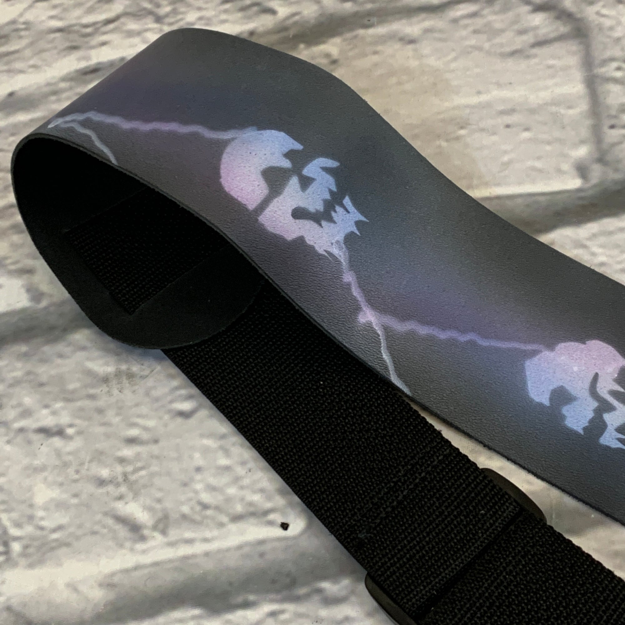 LM Products 3in Leather Skulls & Lightning Guitar Strap