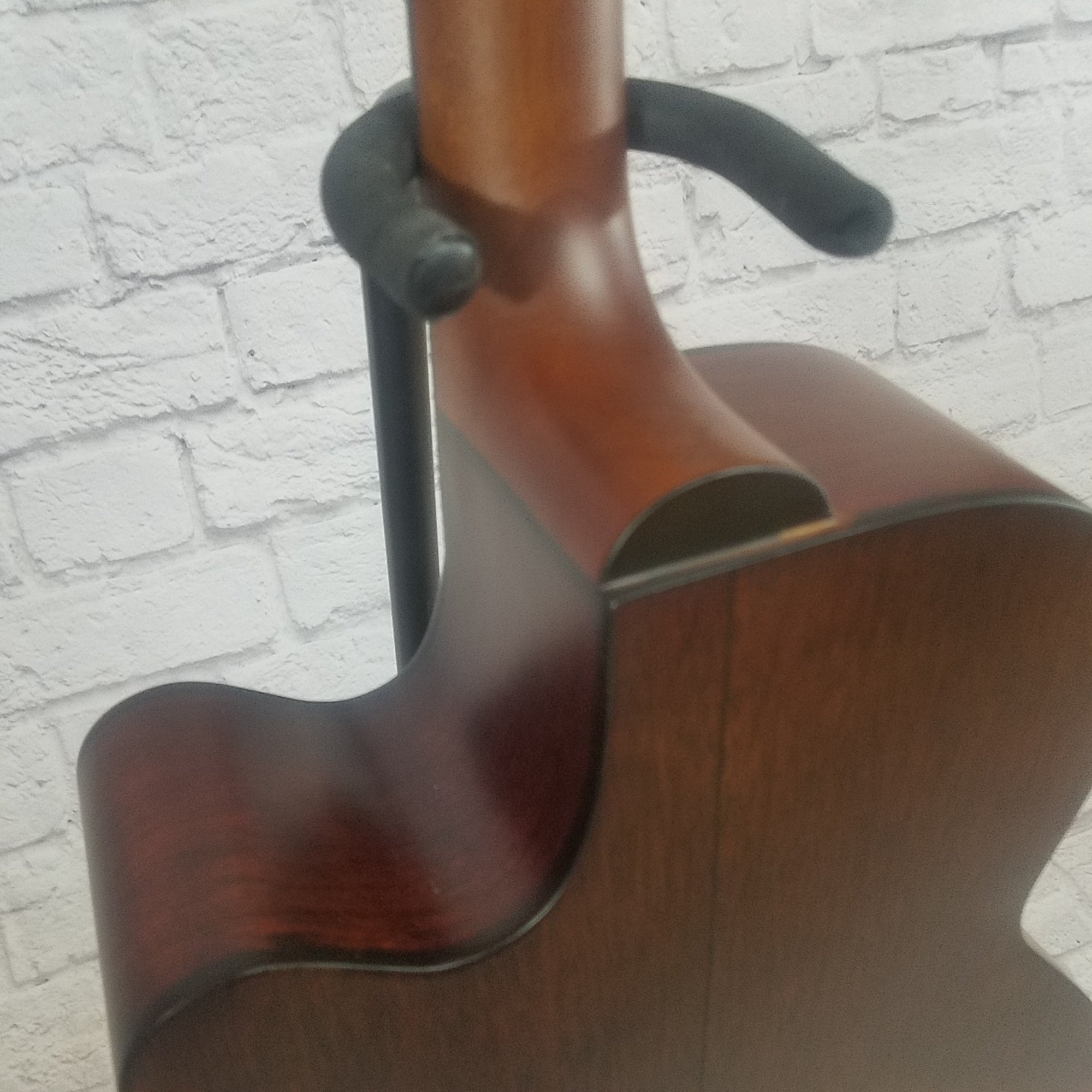 Jasmine S-34C Acoustic Guitar - Evolution Music