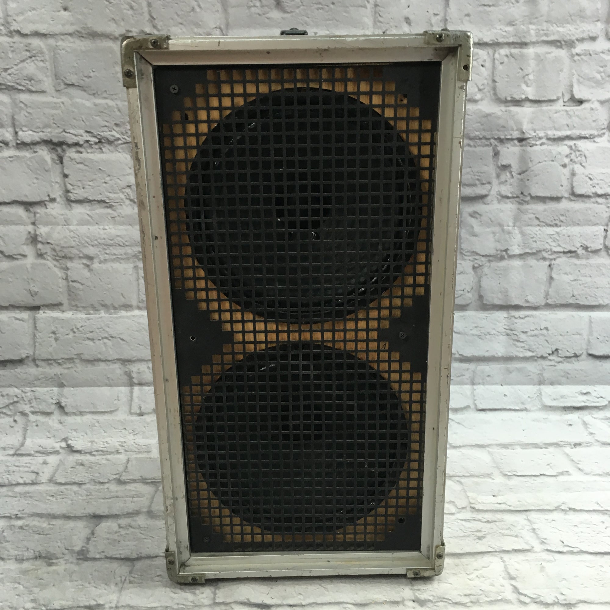 Peavey 2x10 Guitar Cabinet Eminence Loaded
