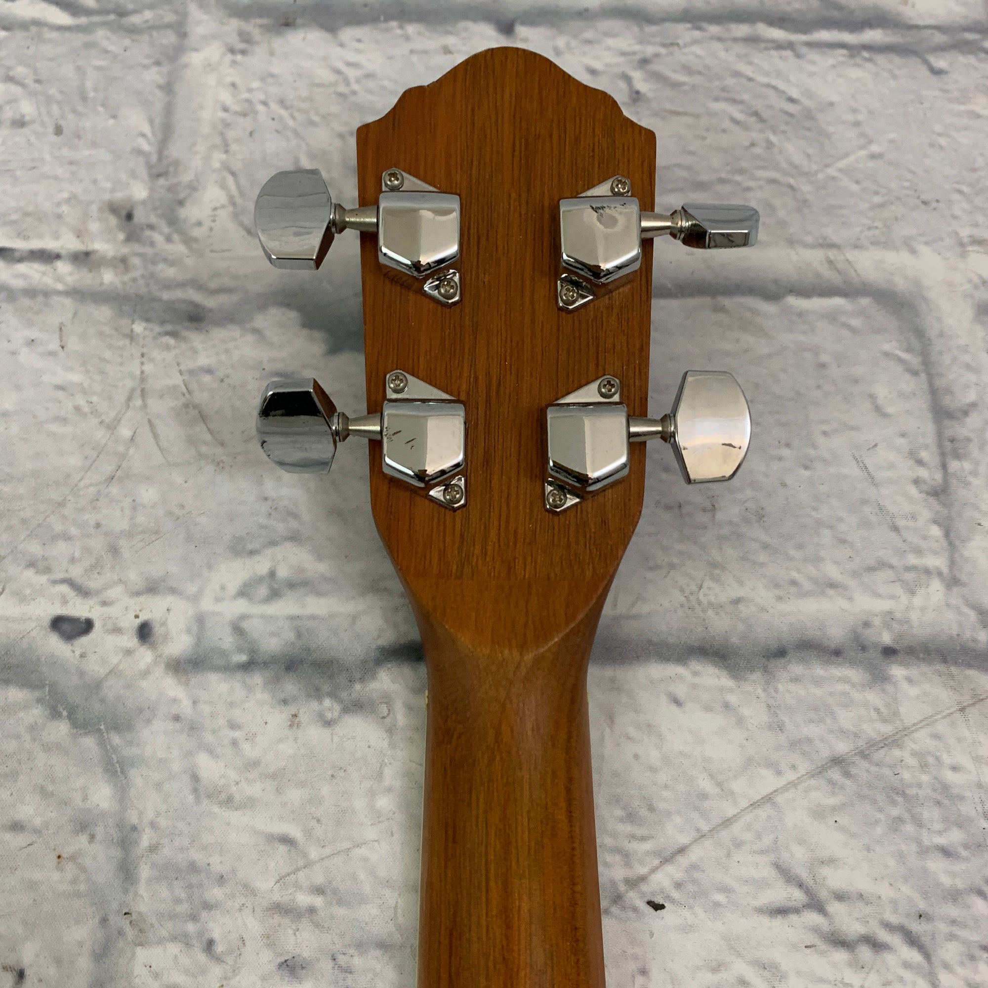 Oscar Schmidt OU-2 Ukulele
