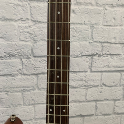 Washburn Taurus T14 Bass