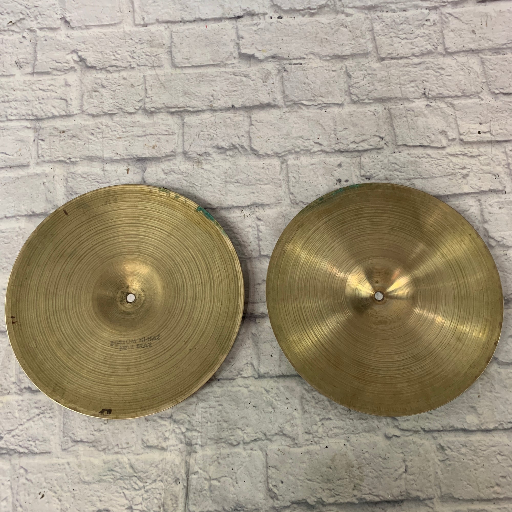 Vintage Zildjian Avedis New Beat 14 Hi Hat Pair