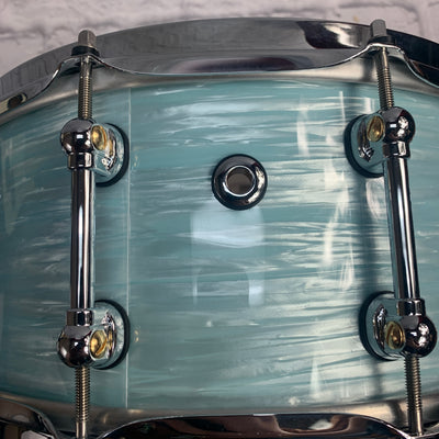 Pearl Masters Maple Reserve Music City Custom Ice Blue Oyster Snare