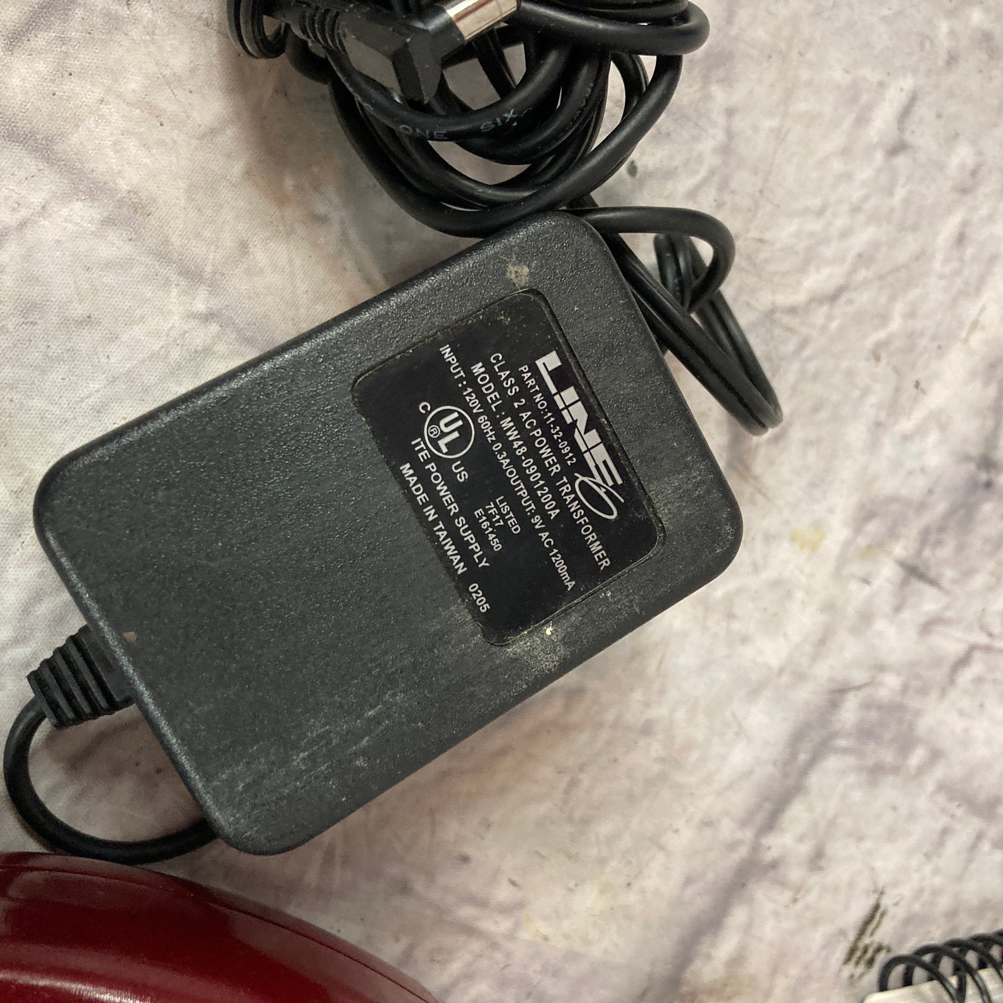 Line 6 POD Version 2 Effects Pedal w/ original power supply