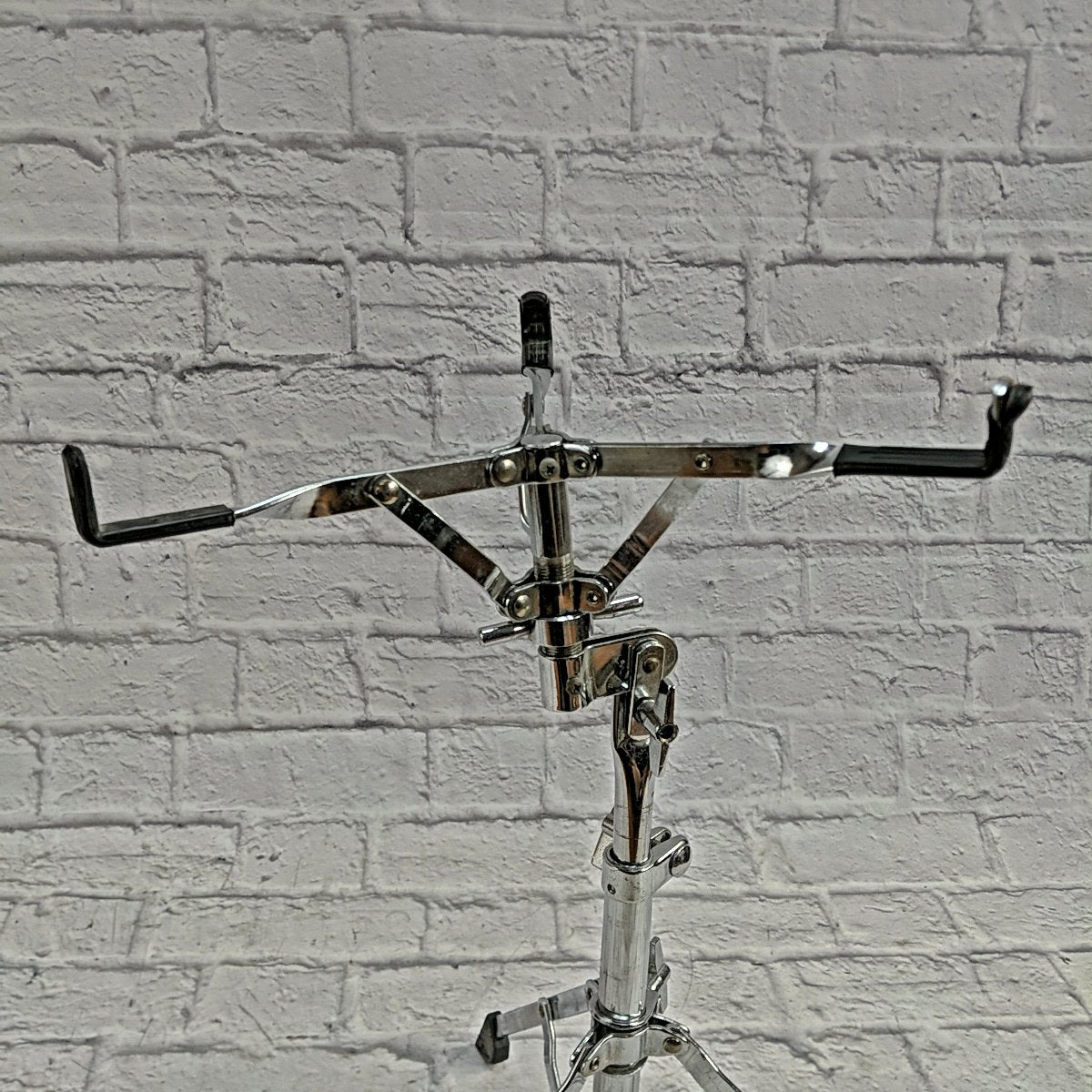 Unknown Snare Stand