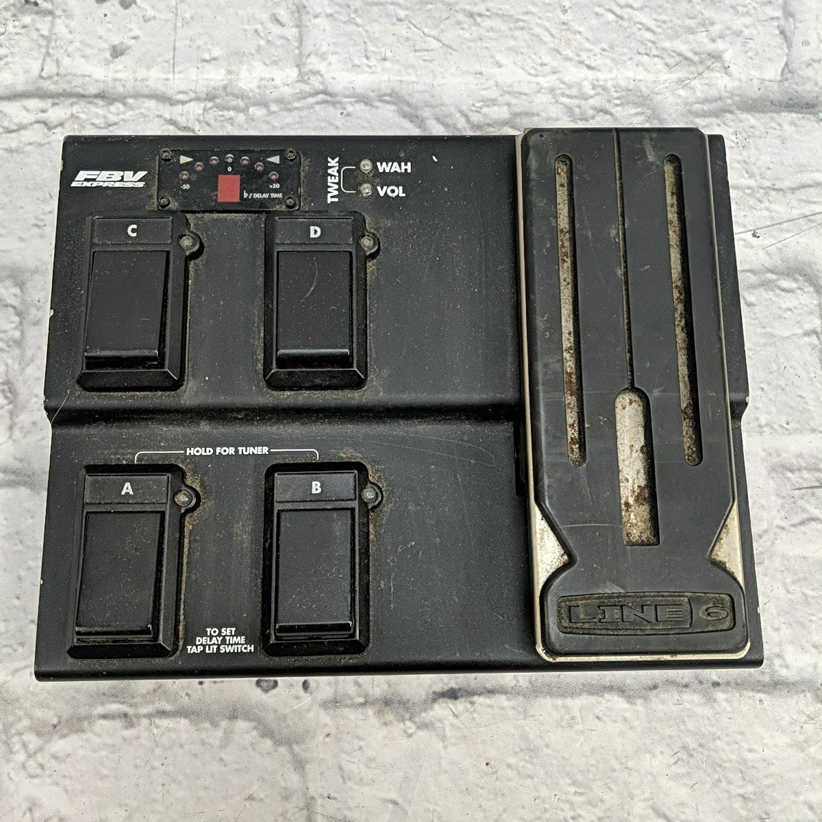 Line 6 FBV Express Footswitch Wah Guitar Effect Stomp Pedal Board Controller