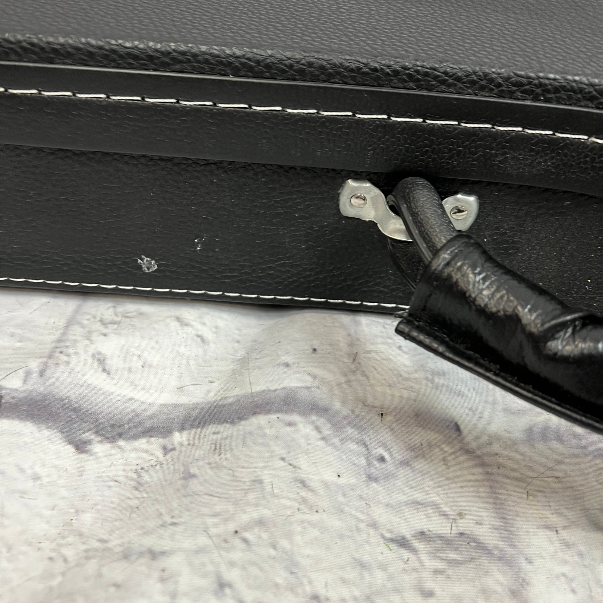 Unknown Les Paul Hard Case