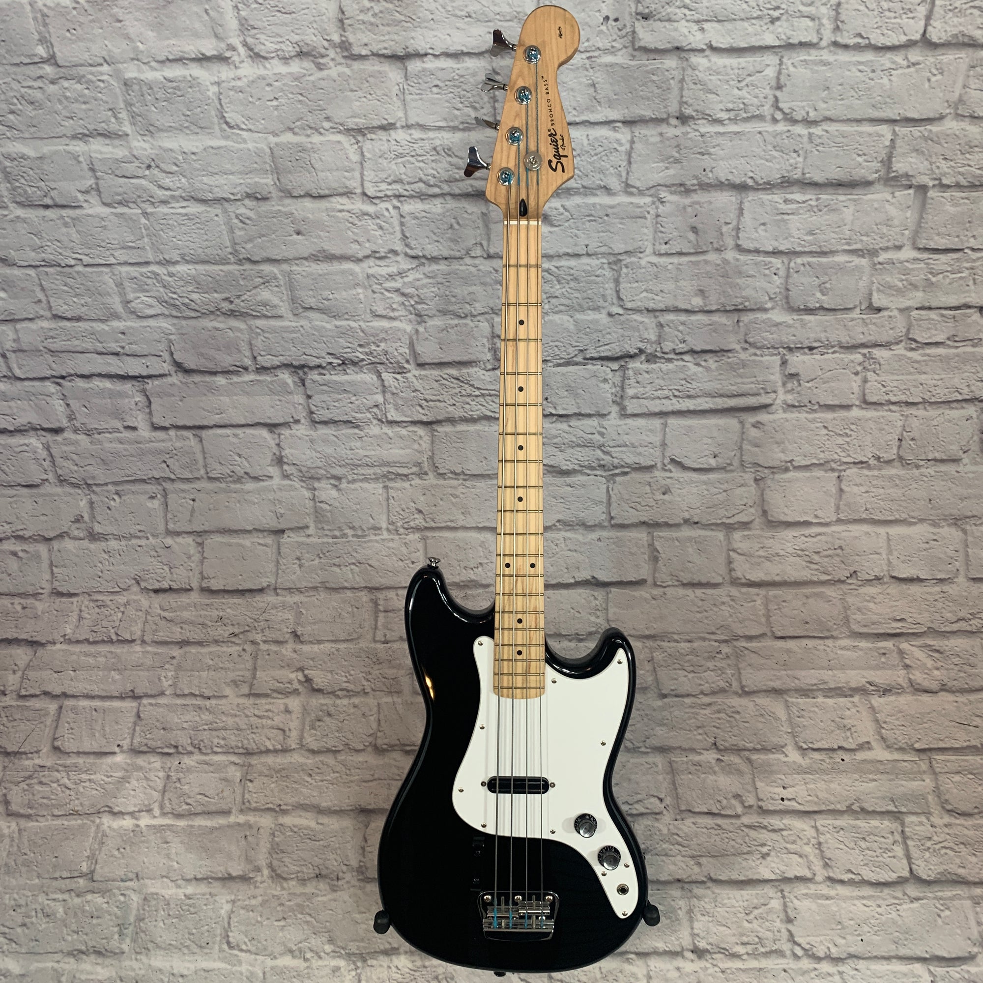 ** Squier Affinity Series Bronco Bass Black