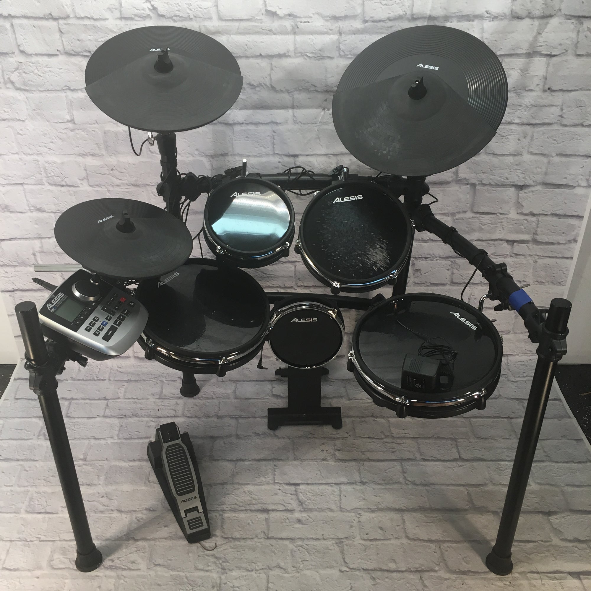 Alesis DM-8 Full Electric Kit 7pc w Module Excellent