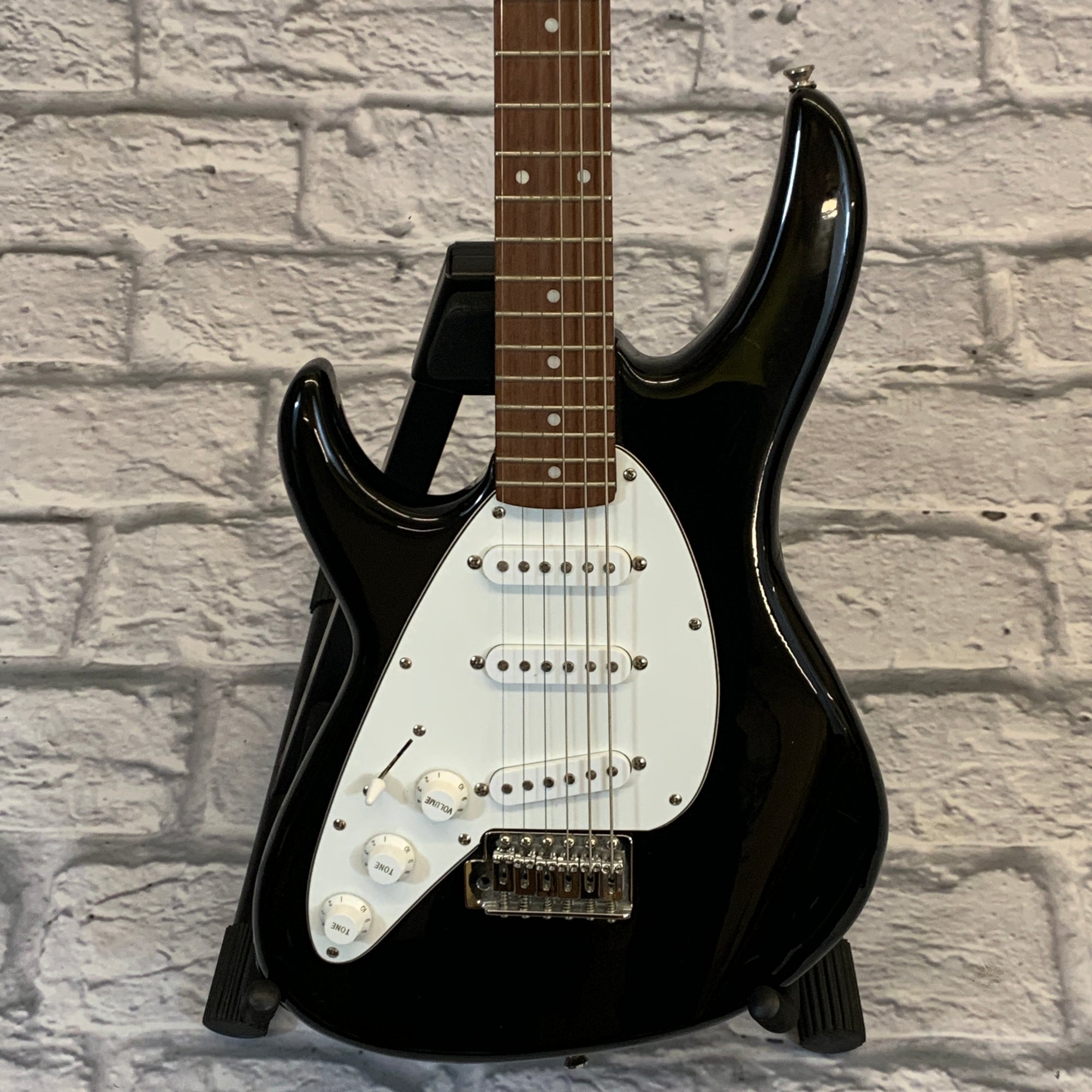 Brownsville Left Handed S Style Electric Guitar Black Evolution Music