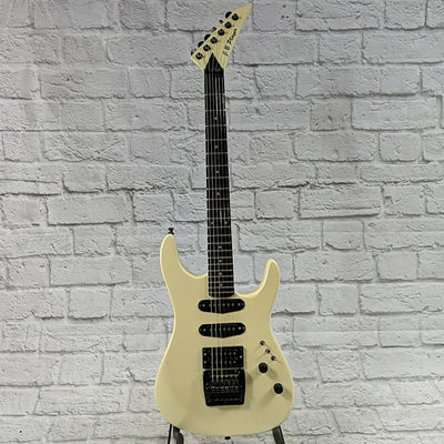 JB Player Super Strat Metallic Cream  Electric Guitar
