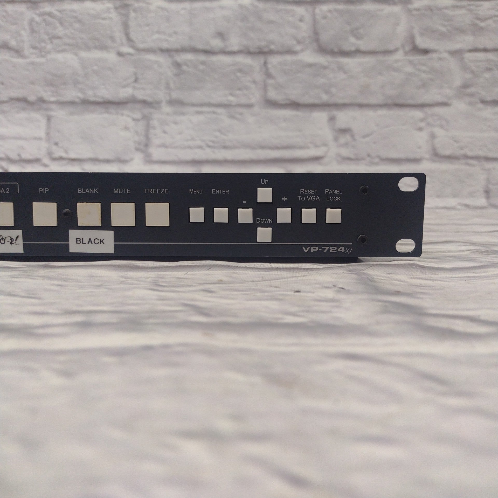 Kramer VP-724XL Presentation Switcher/Scaler
