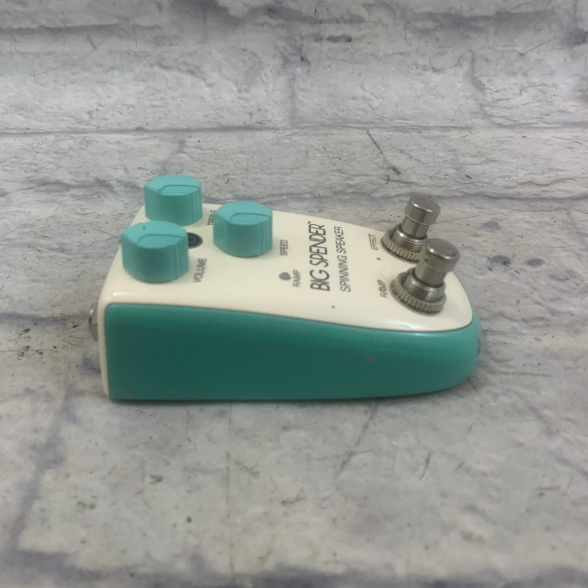 Danelectro Big Spender Spinning Speaker Pedal