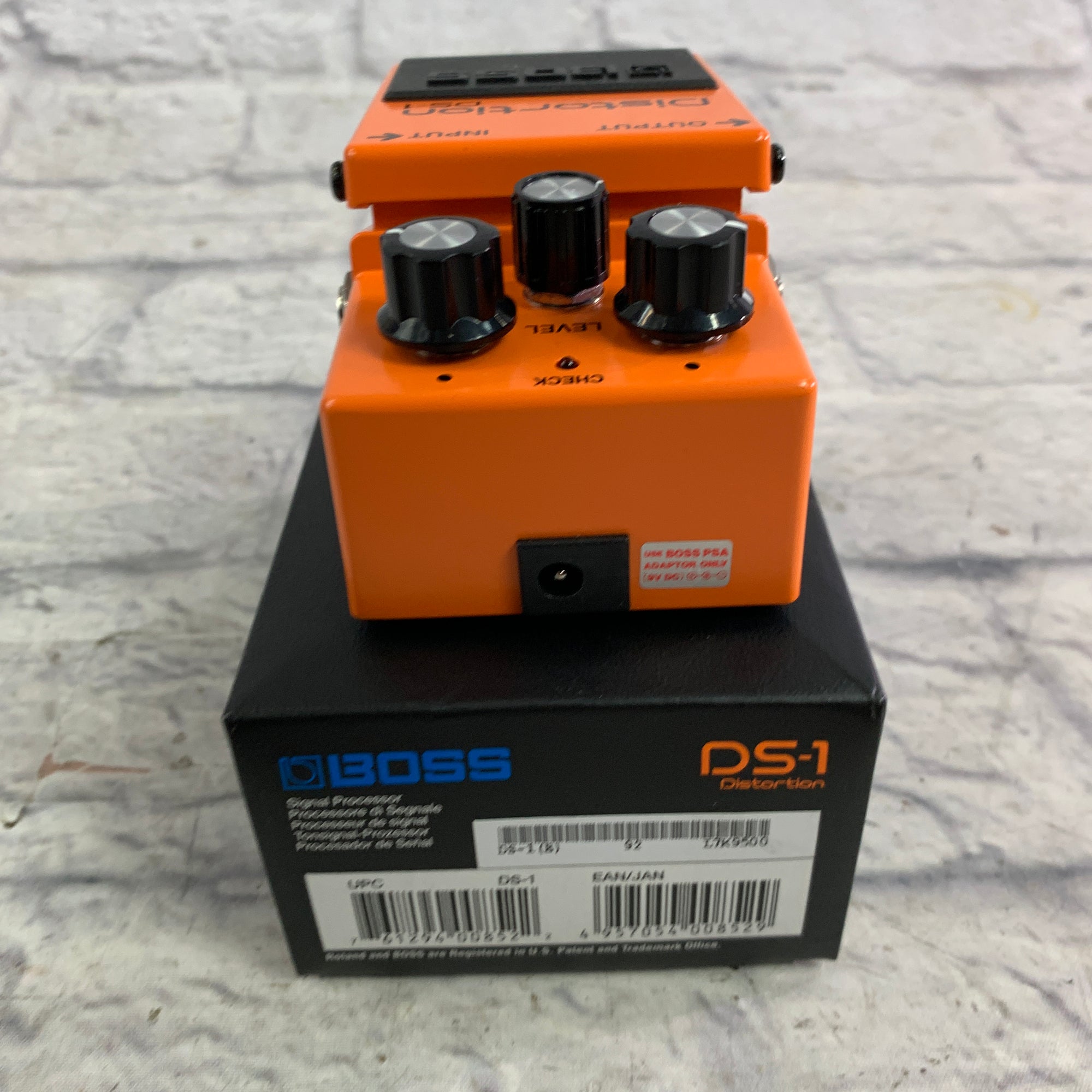 Boss DS-1 Distortion Pedal