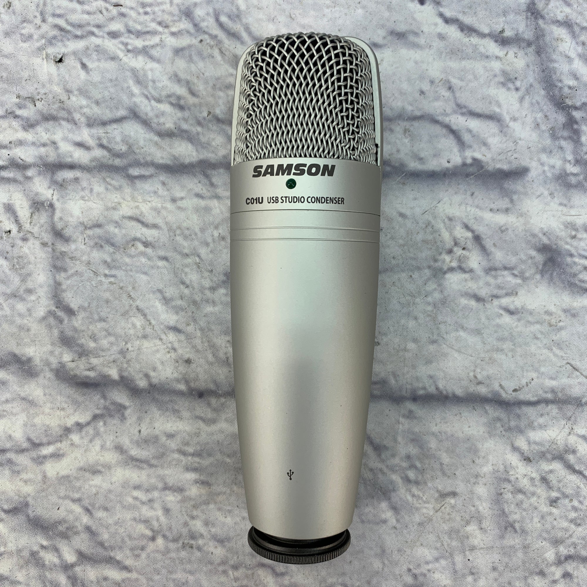 Samson C01U USB Studio Condenser Microphone w/ Software