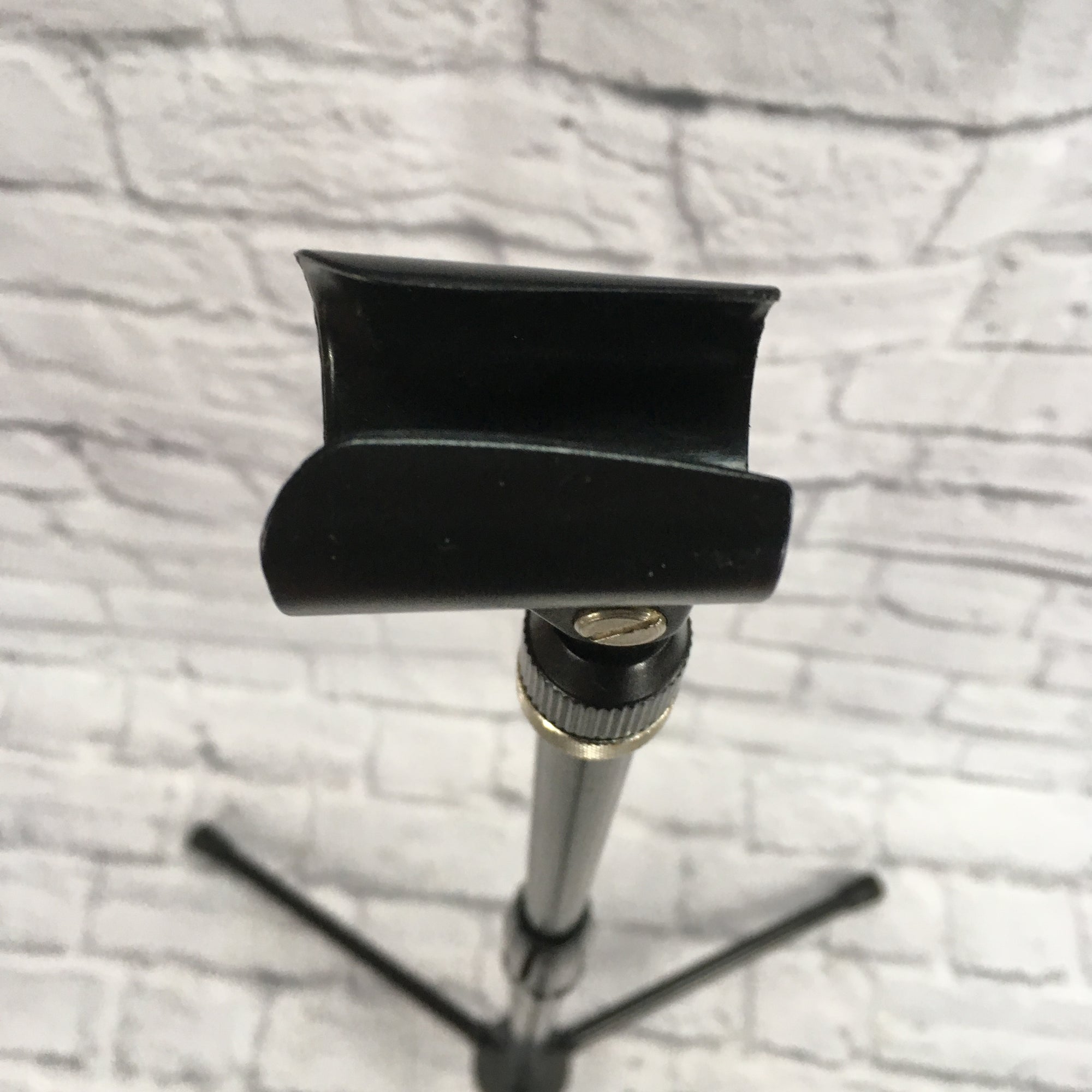 DR Tripod Base Straight Microphone Stand