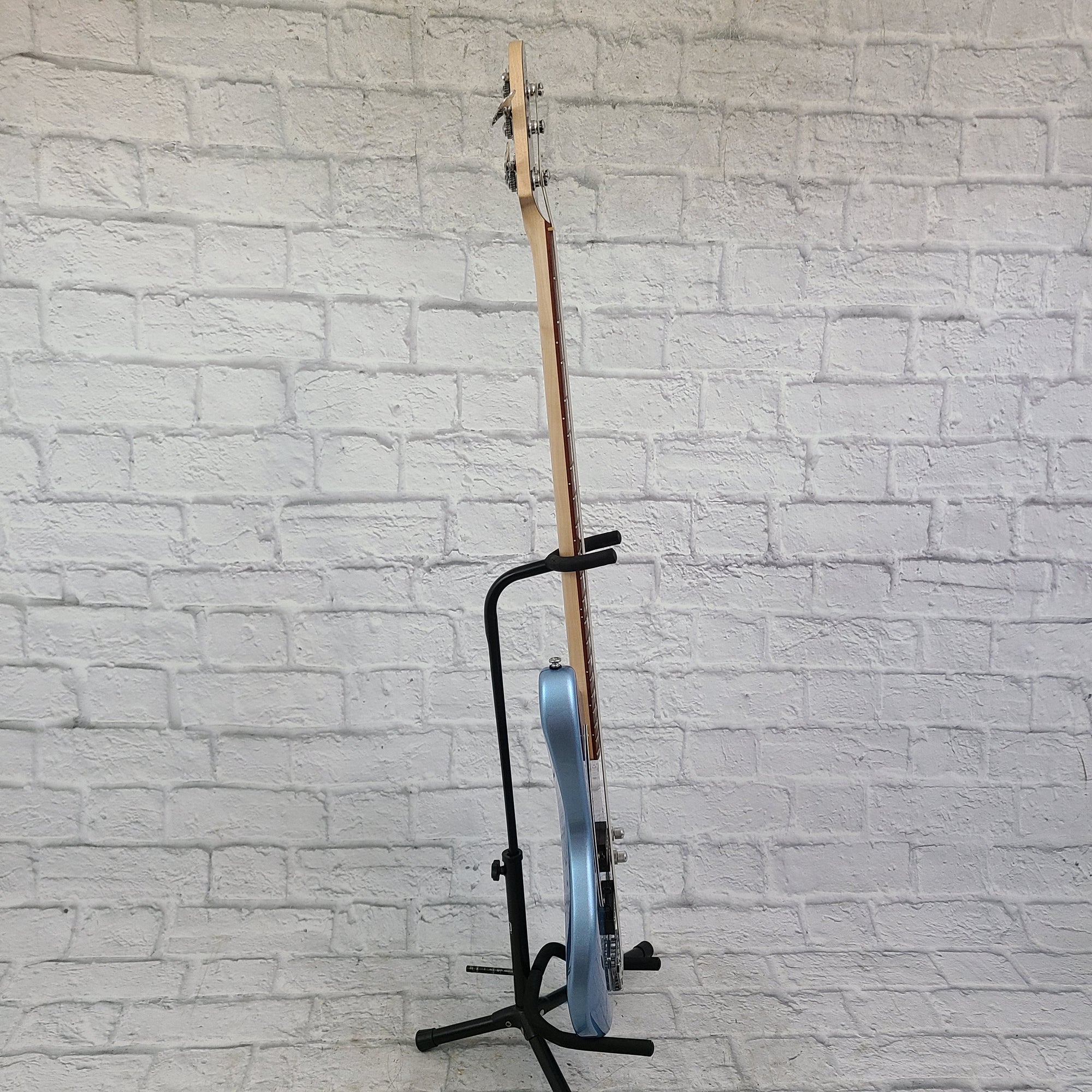 Ibanez TMB100 Bass Guitar  4 String Bass Guitar