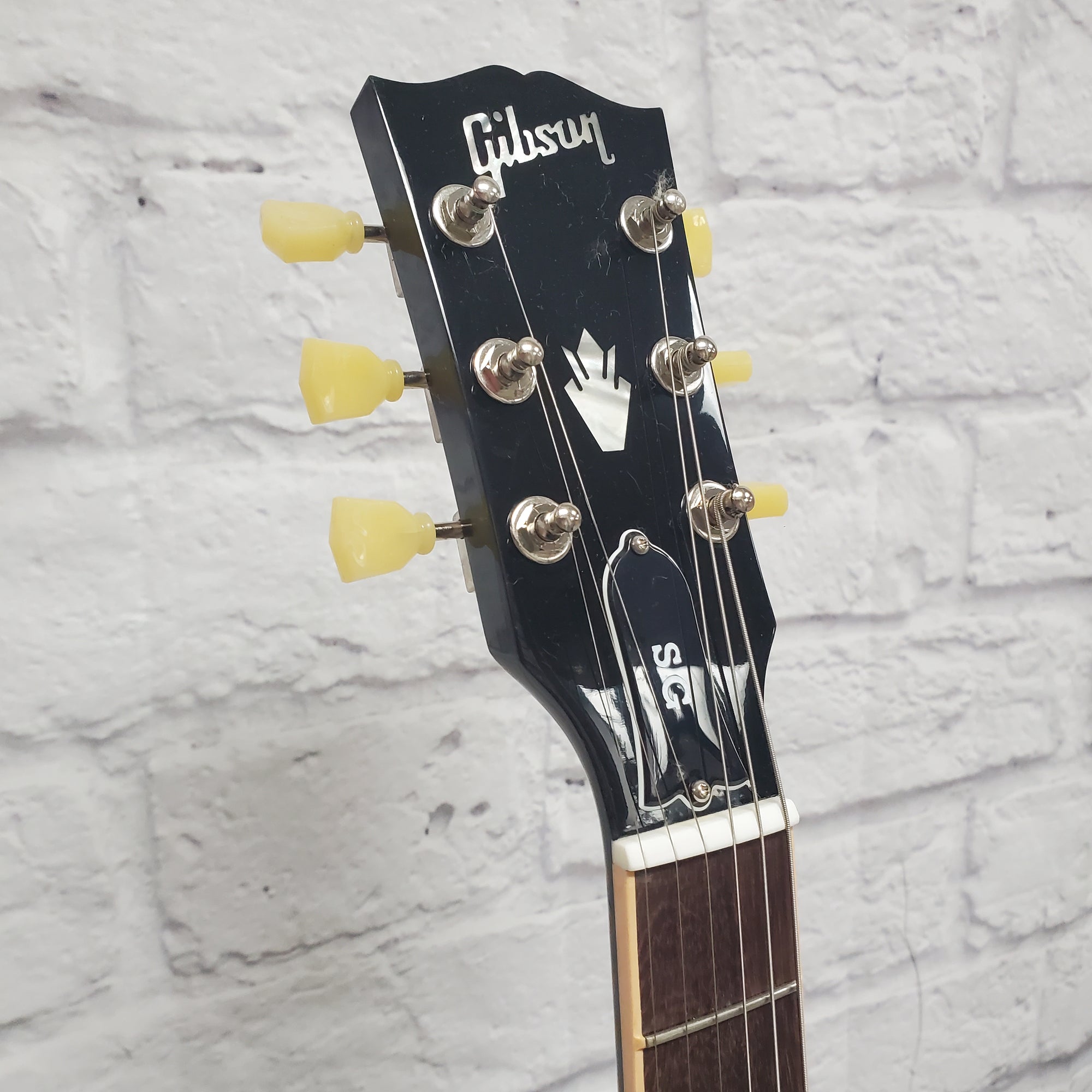 Gibson SGアッセンブリ Gibson SG Standard Electric Guitar (with Soft Case) | zZounds