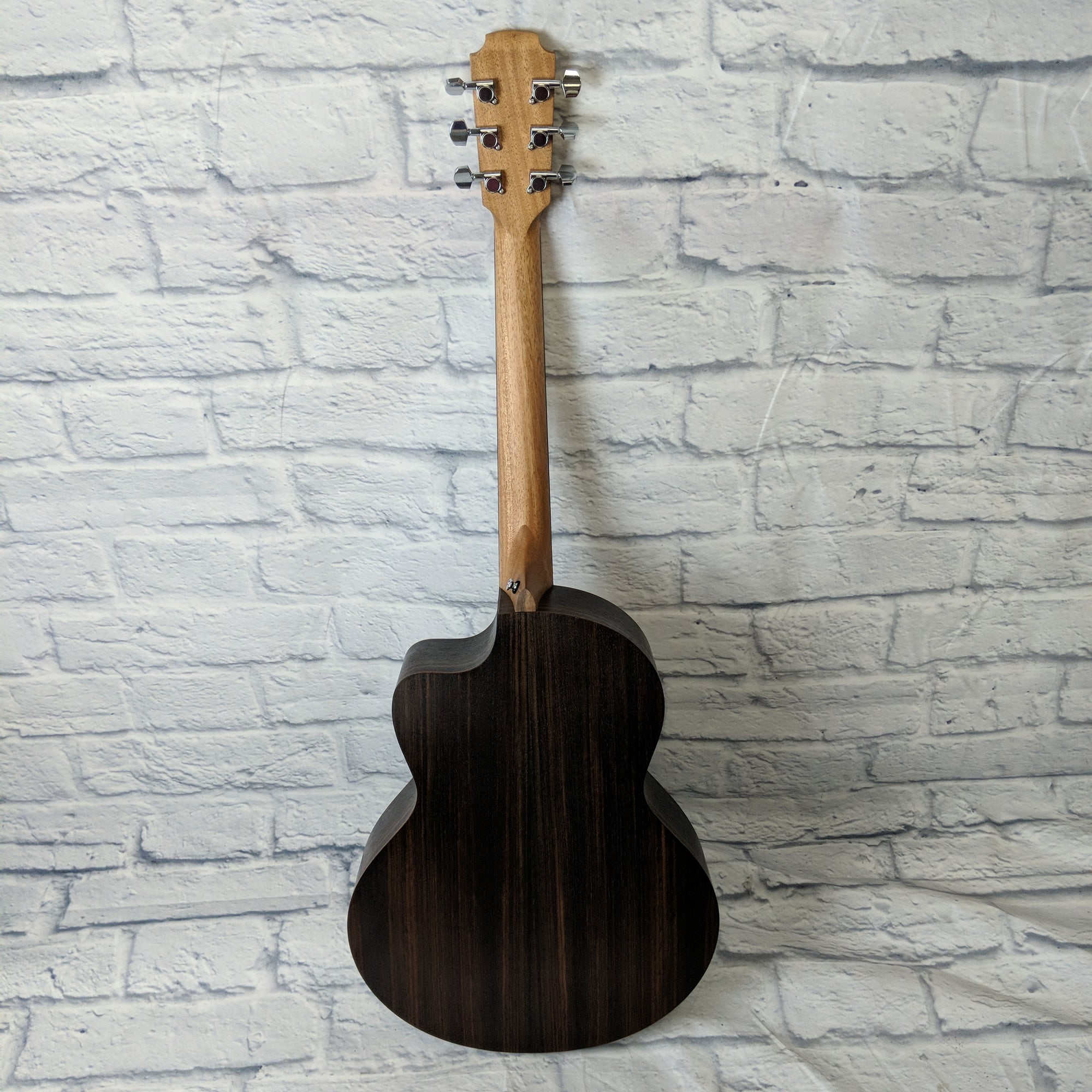 Lowden Sheeran S03 Acoustic Guitar - Evolution Music