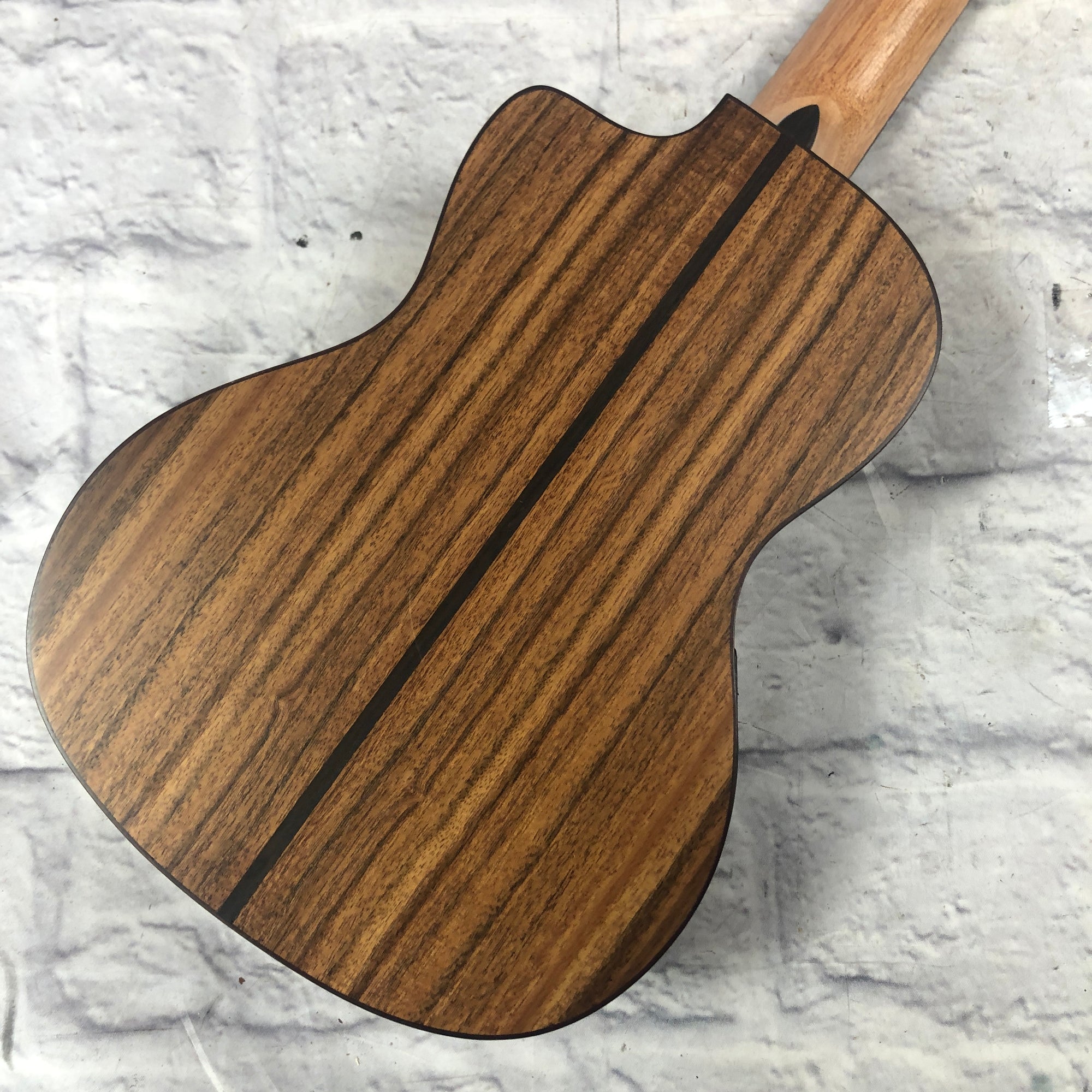 Luna HTC Koa Concert Ukulele