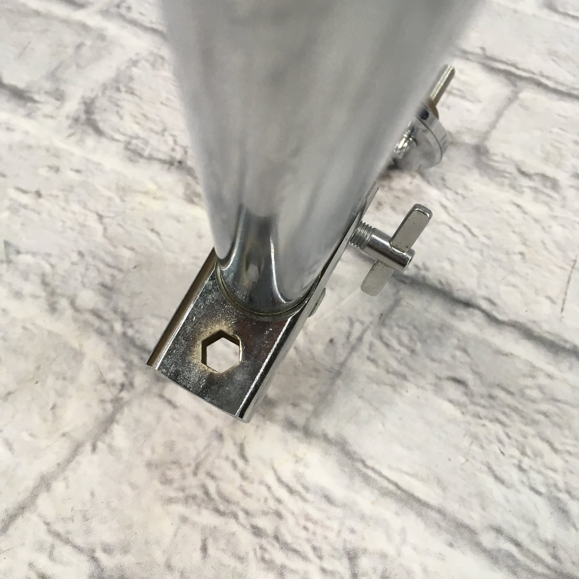 Gretsch Monster Tom Mount