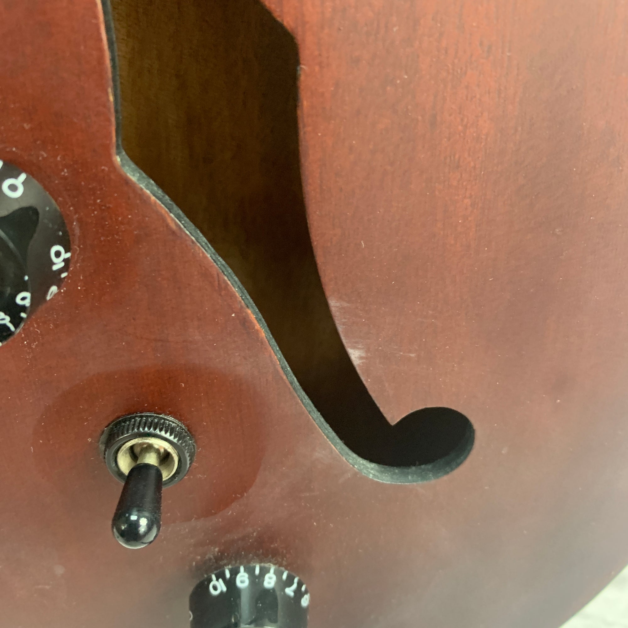 Epiphone Dot Studio Semi-Hollow Electric Guitar