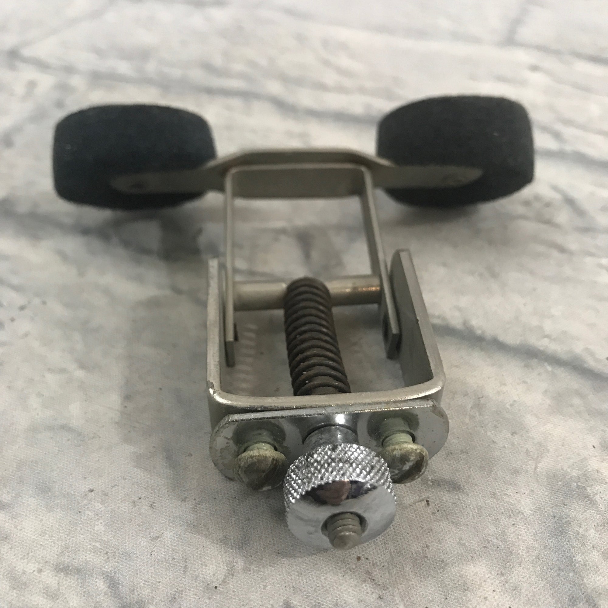 Slingerland 40's and 50's Radio King Muffler