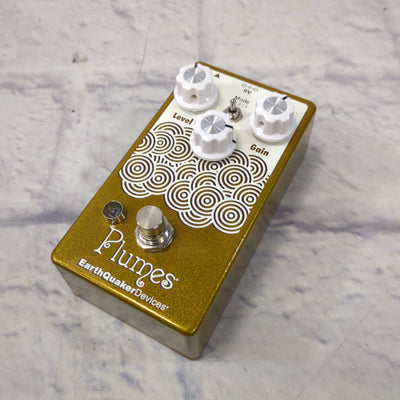 EarthQuaker Devices plumes gold color Overdrive pedal