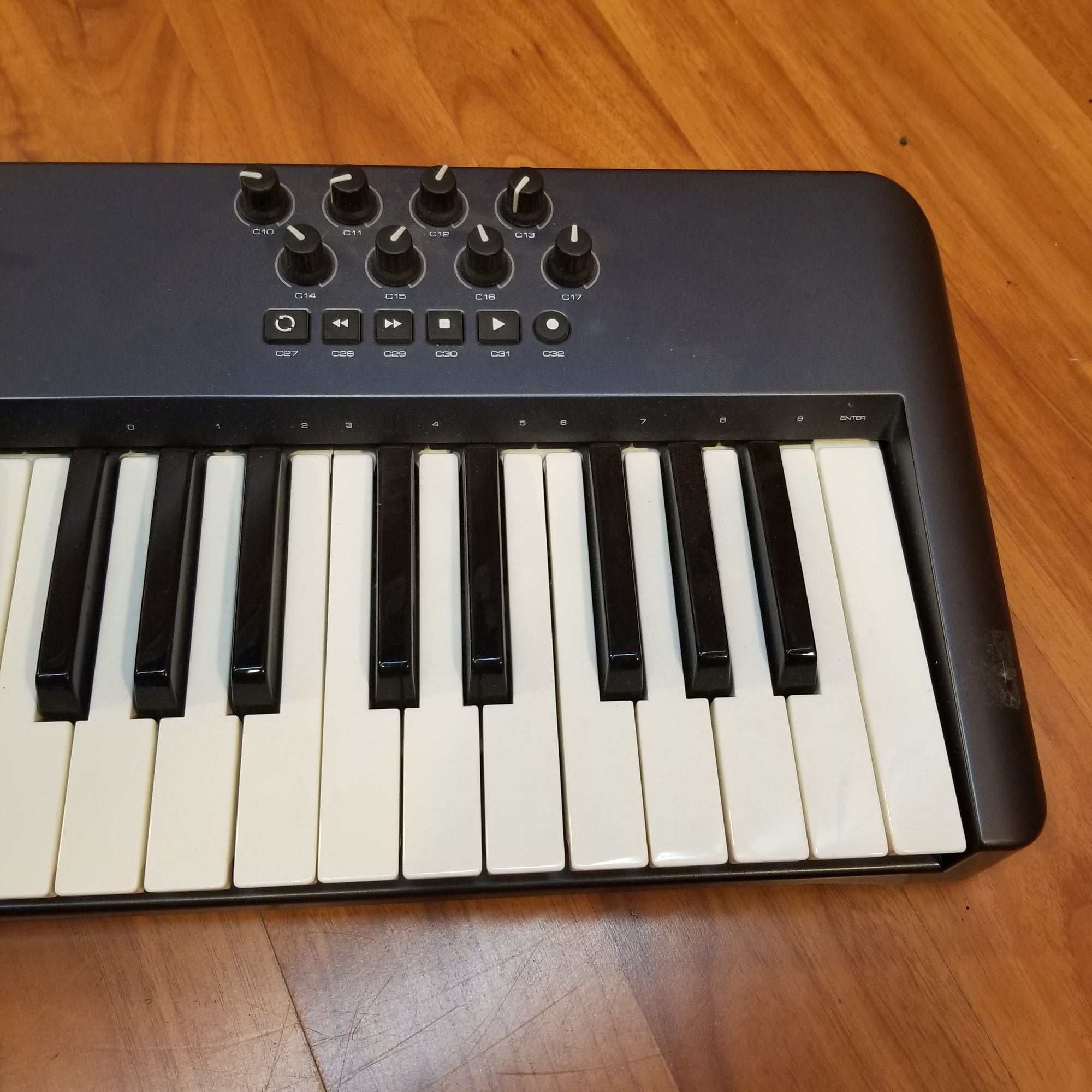M-Audio Oxygen61 3rd Gen USB Controller Keyboard
