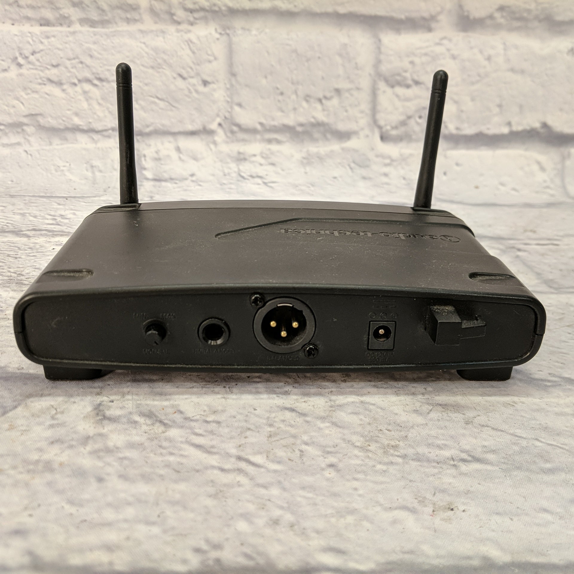 Audio Technica ATW-R1100 System 10 Wireless Mic and Receiver