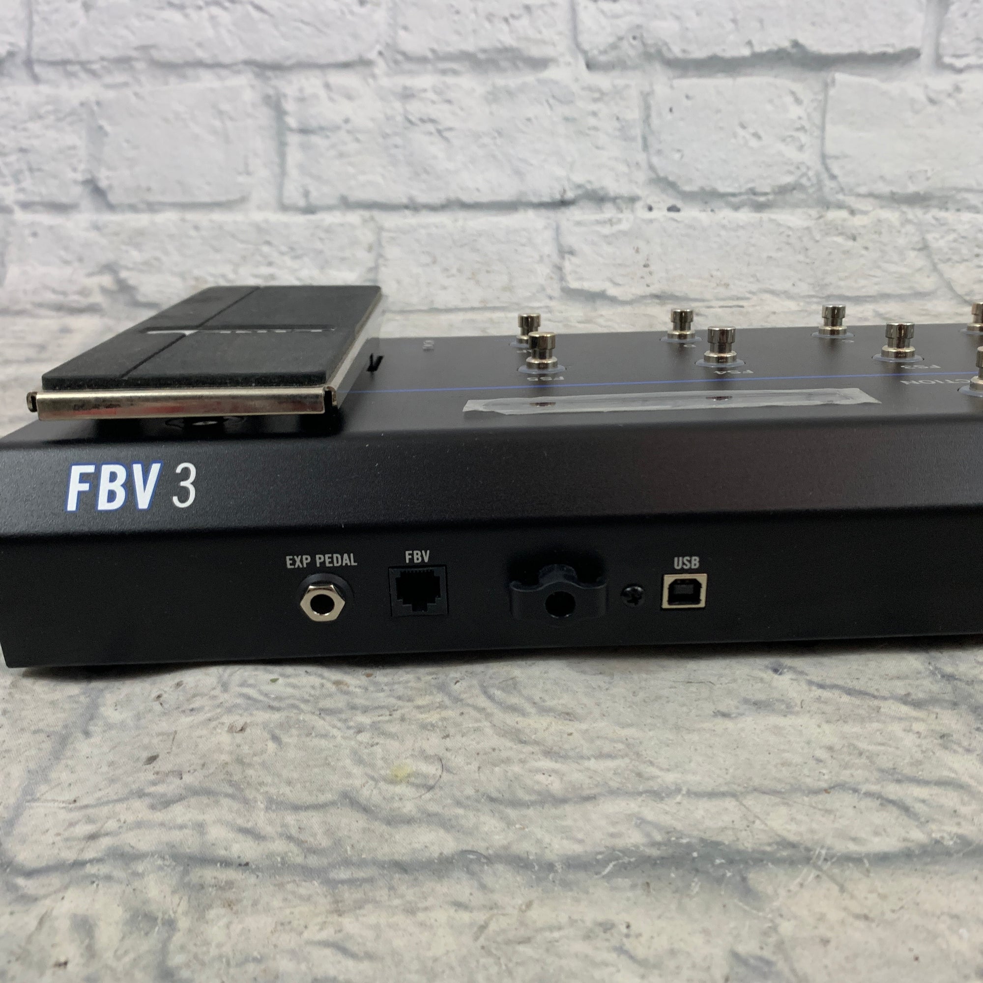 Line 6 FBV 3 Footswitch Controller w/ Expression