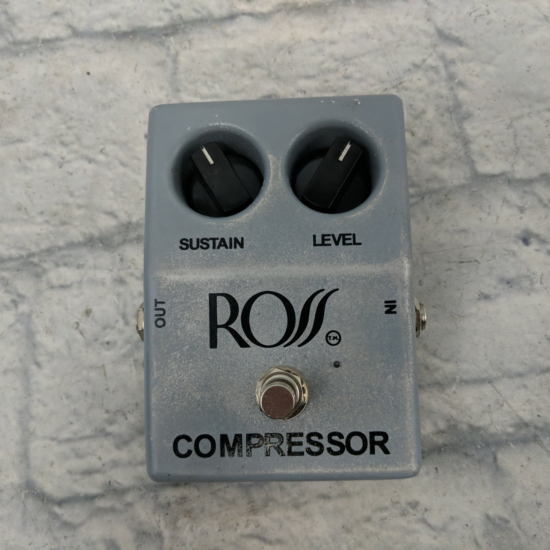 【最終値下げ】ROSS Compressor Vintage ROSS VINTAGE Compressor Gray Case '79 ｜イケベ楽器店
