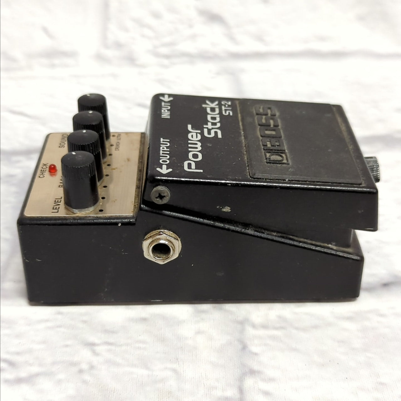 】BOSS ボス ST-2 Power Stack Boss ST-2 Power Stack Overdrive Pedal | Sweetwater
