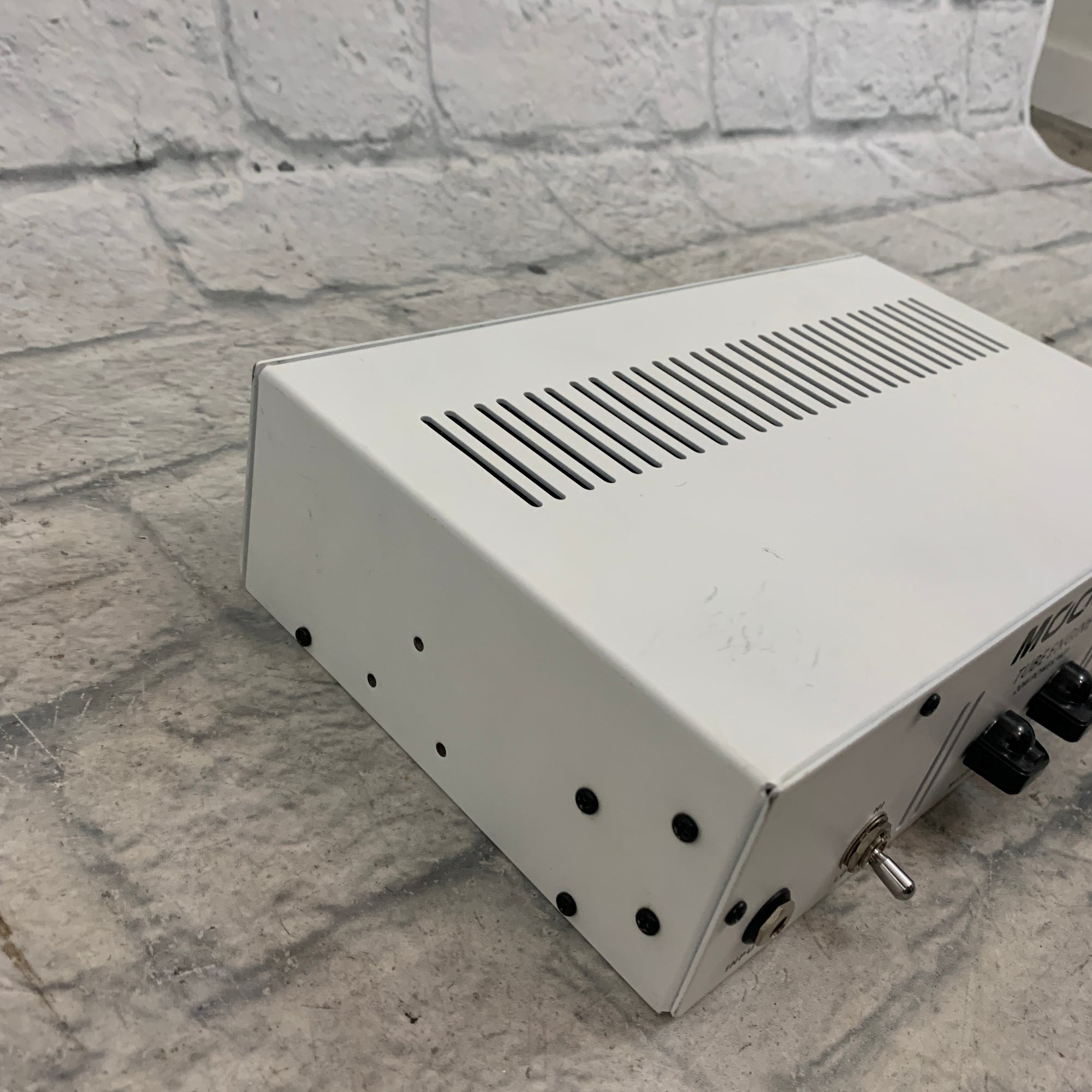 Mooer Tube Engine 20W Power Amp Head - Evolution Music