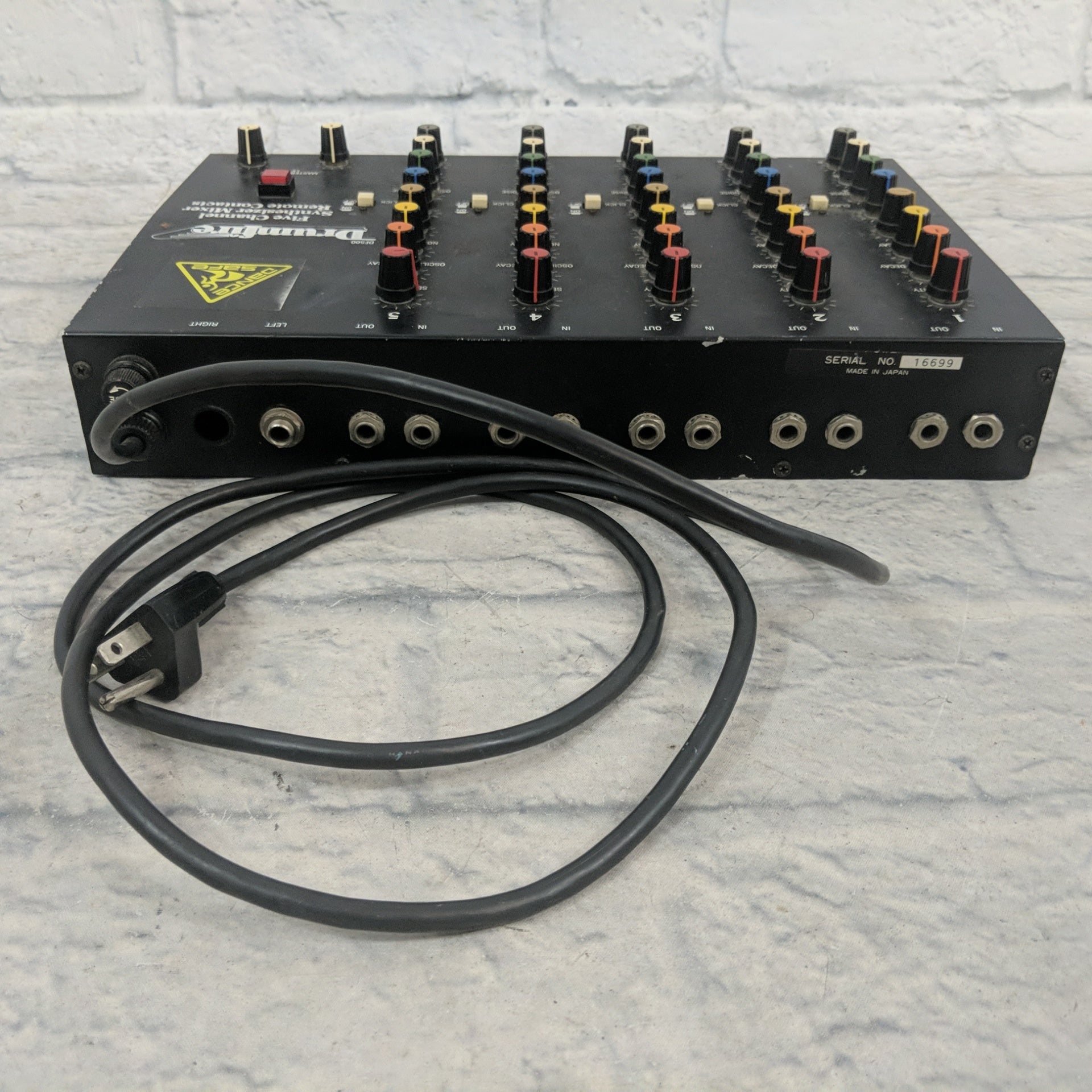 Drumfire DF500 analog drum synthesizer/trigger module