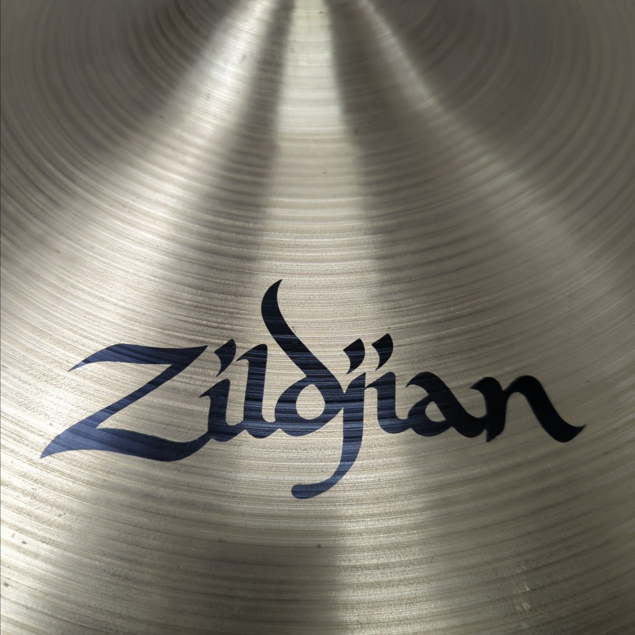 Zildjian Thin Crash 18" 45cm Crash Cymbal 1400g 1981-1992 (“CO.” Stamp)