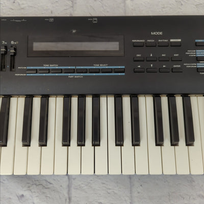 Roland JV-90 76-Key Expandable Synthesizer