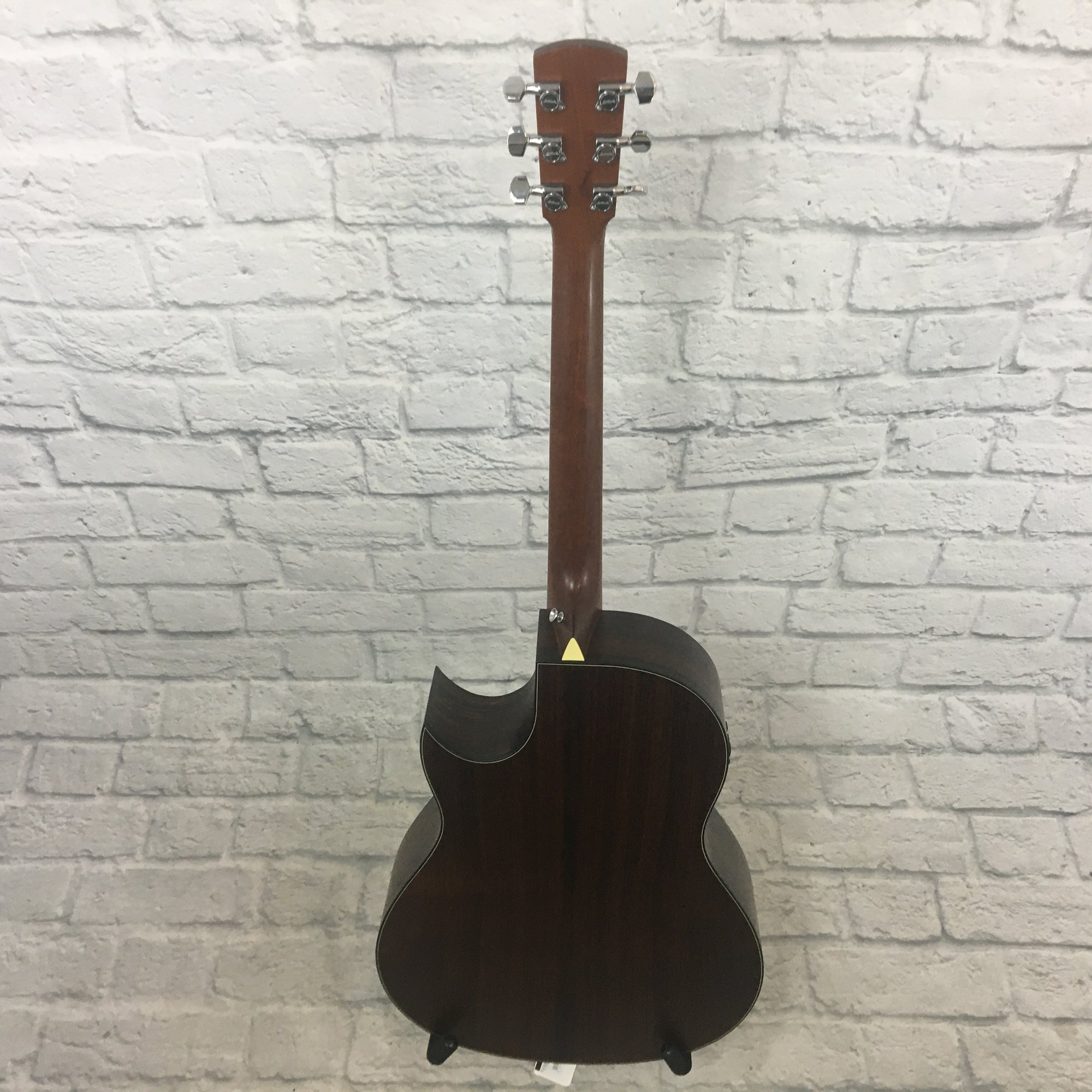Larrivee C-03 Acoustic Guitar w/Case - New Old Stock!