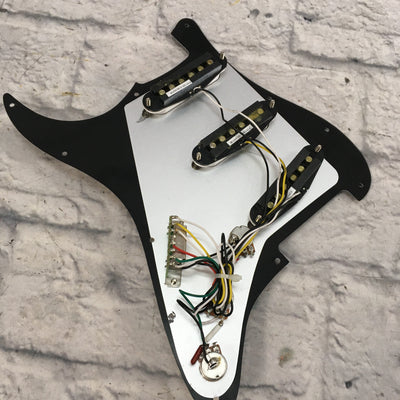 Squier Affinity Series Loaded Pickguard Black SSS