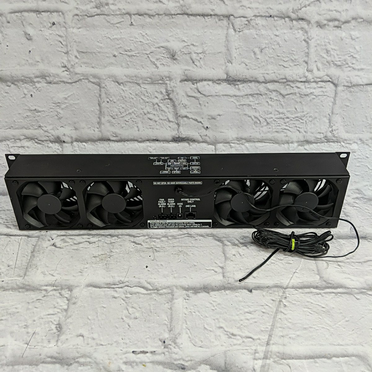 Middle Atlantic Products UQFP-4DRA Rack Fan Panel with Thermometer