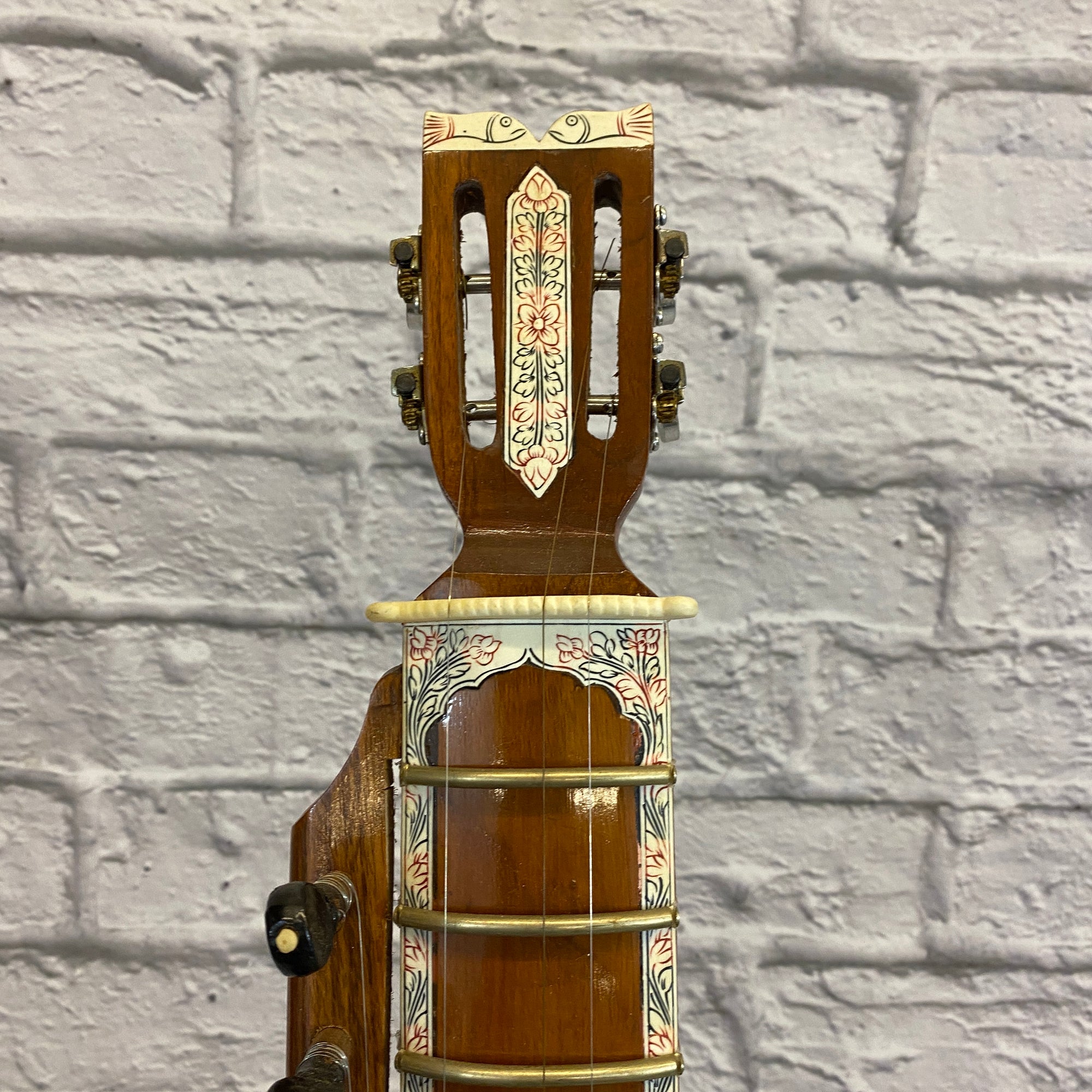 Unknown Dilruba with Case