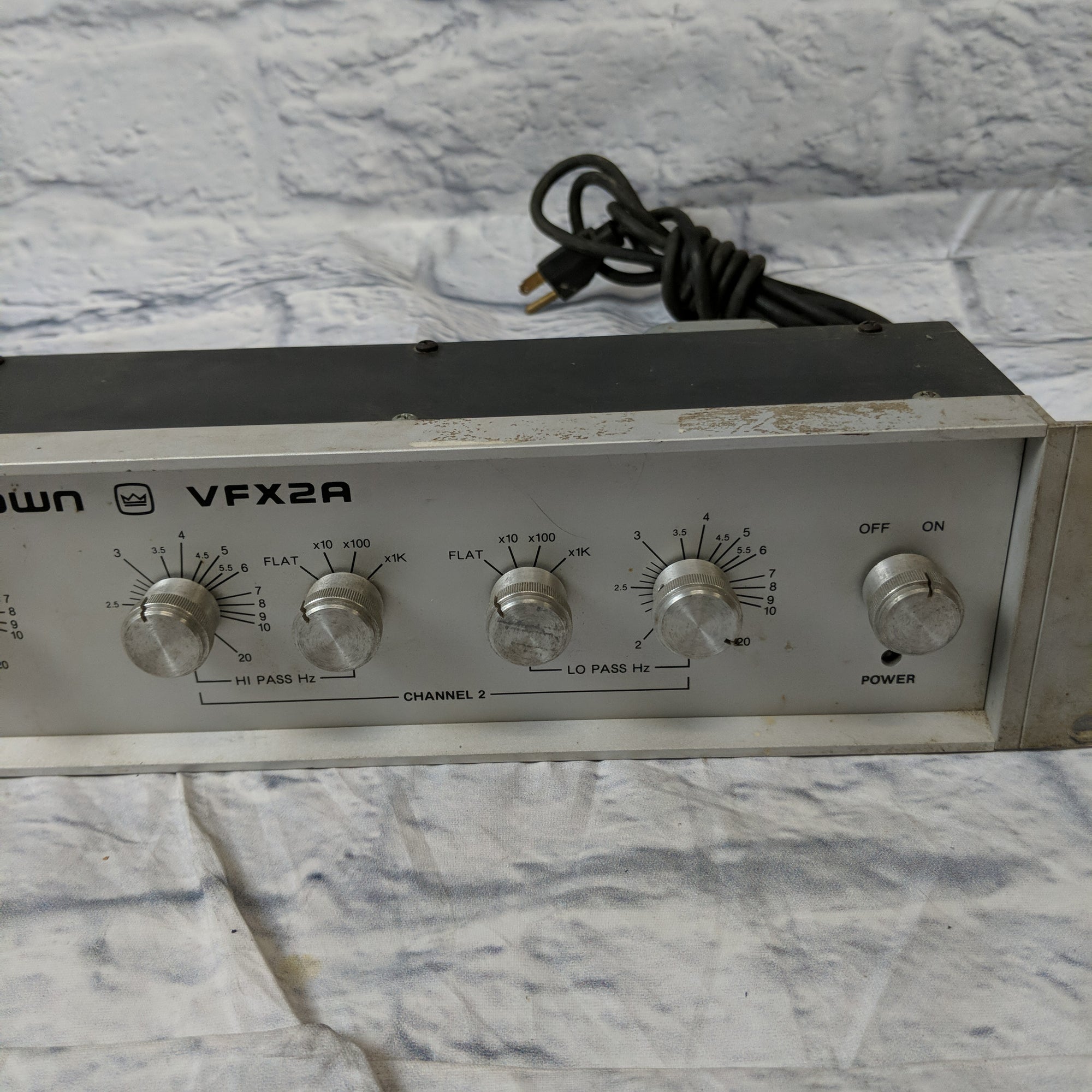 Crown VFX2A 2-Channel Crossover - Evolution Music