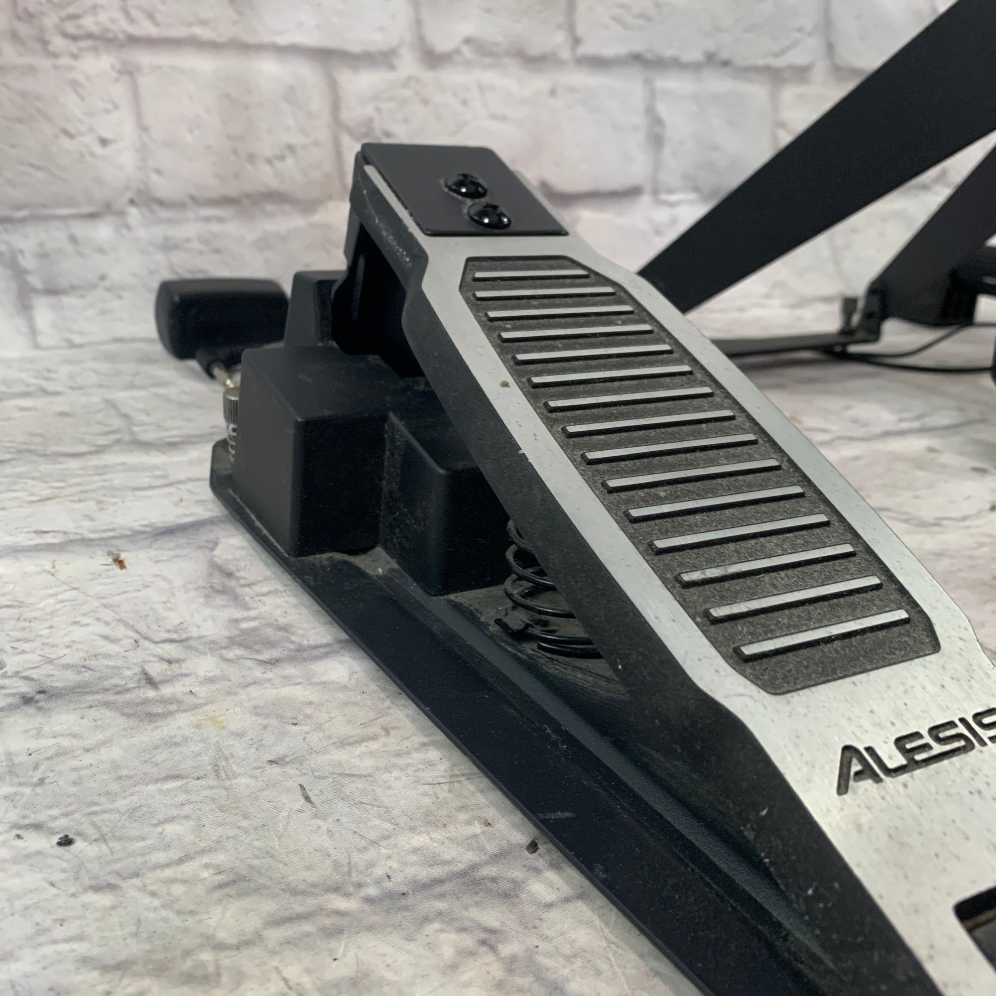 Alesis DM6 Electronic Drum Set