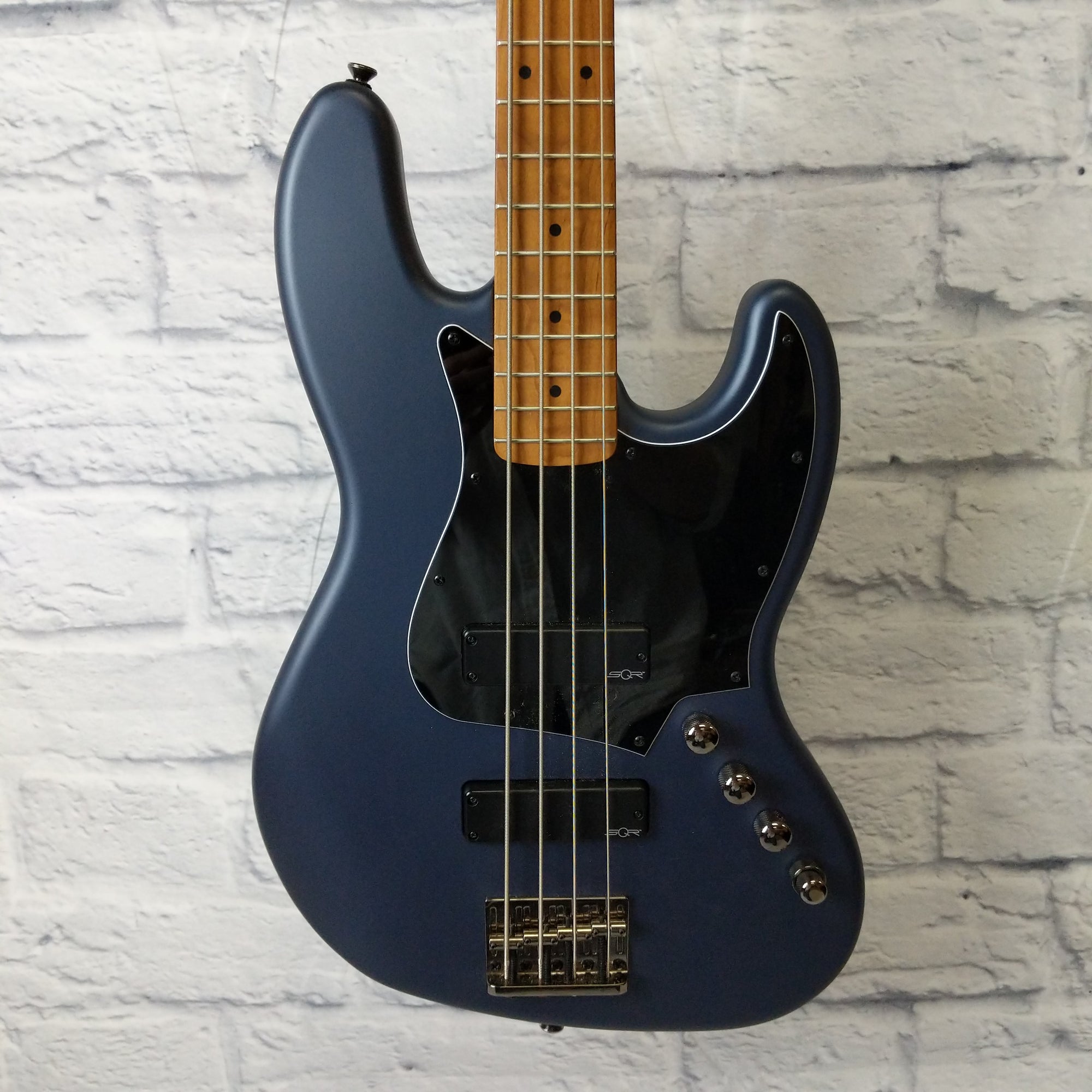 Squier Contemporary Active Jazz 4 String Bass Guitar HH 2020 Midnight Satin