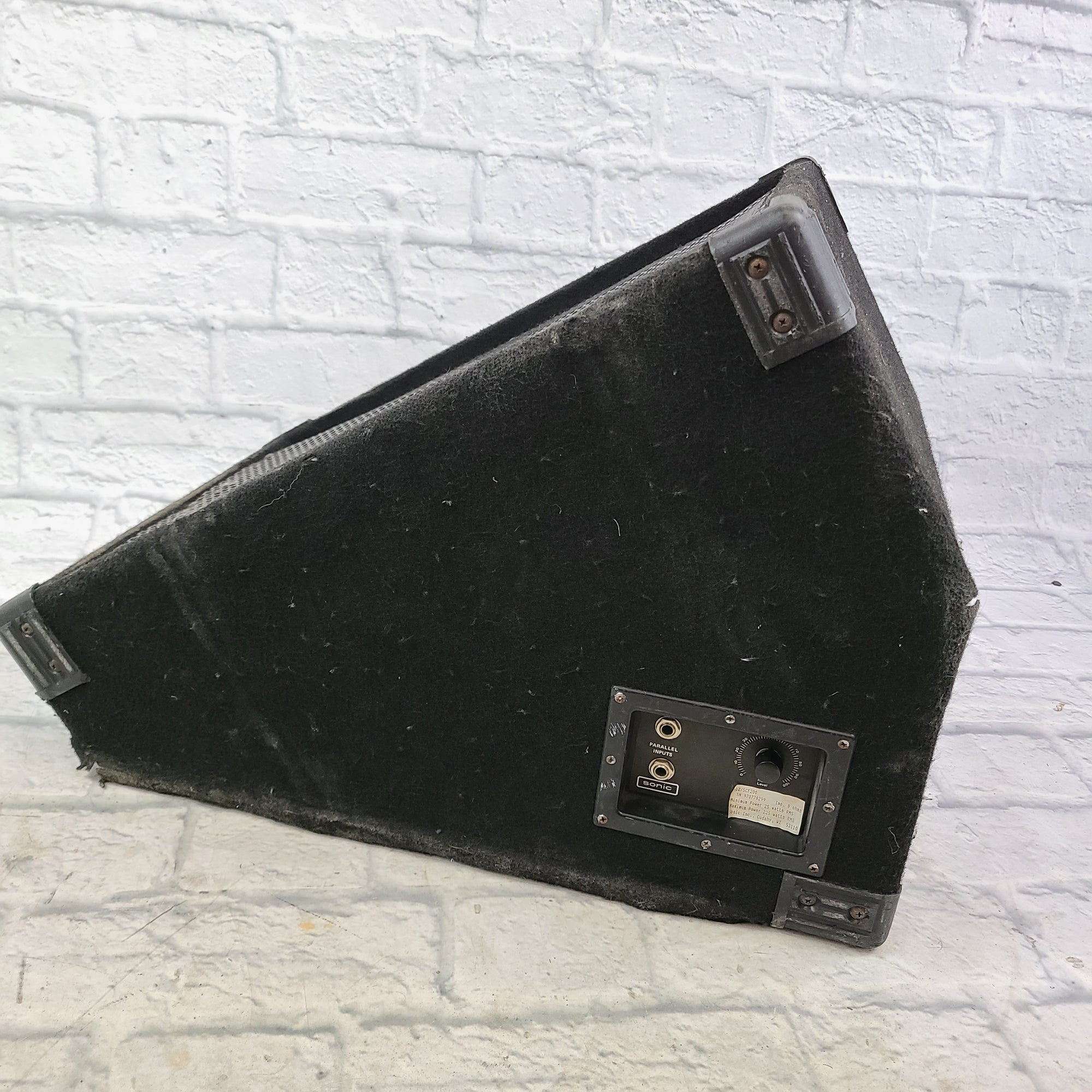 Sonic M12 Monitor