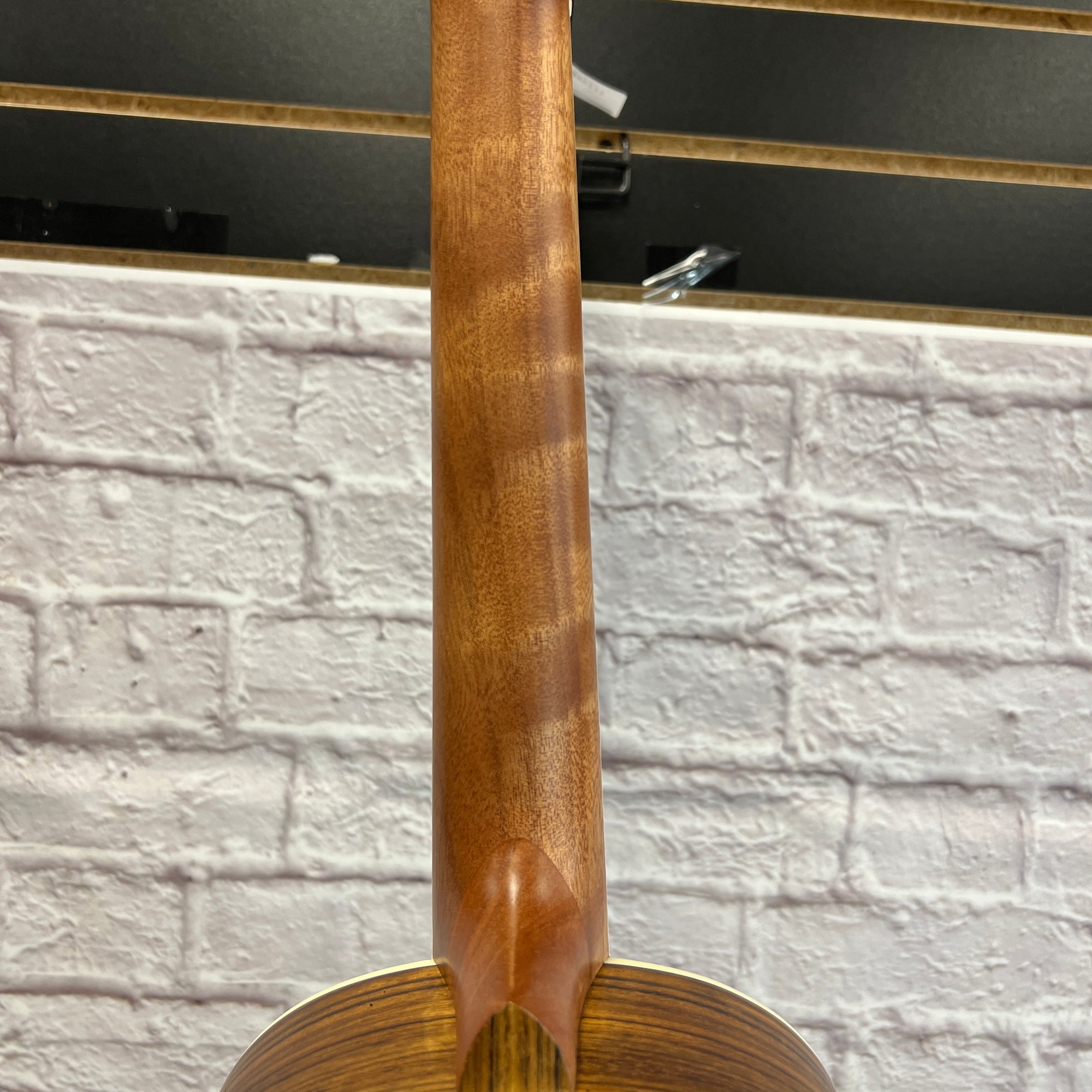 Fender California Coast Rincon Tenor Ukulele