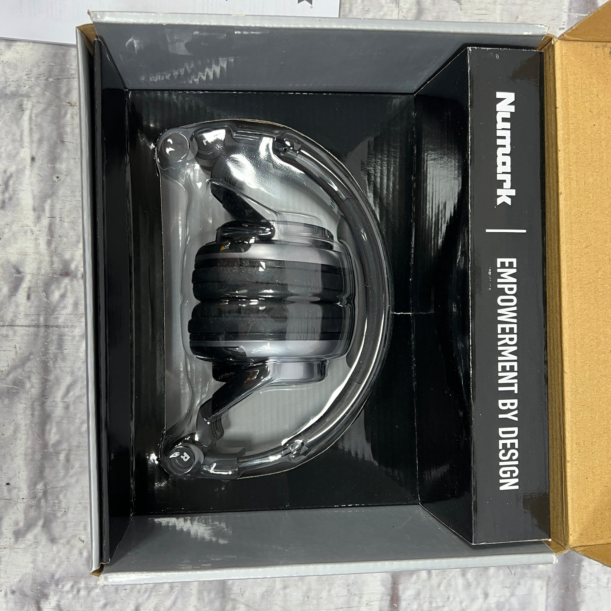 Numark PHX Pro DJ Headphones