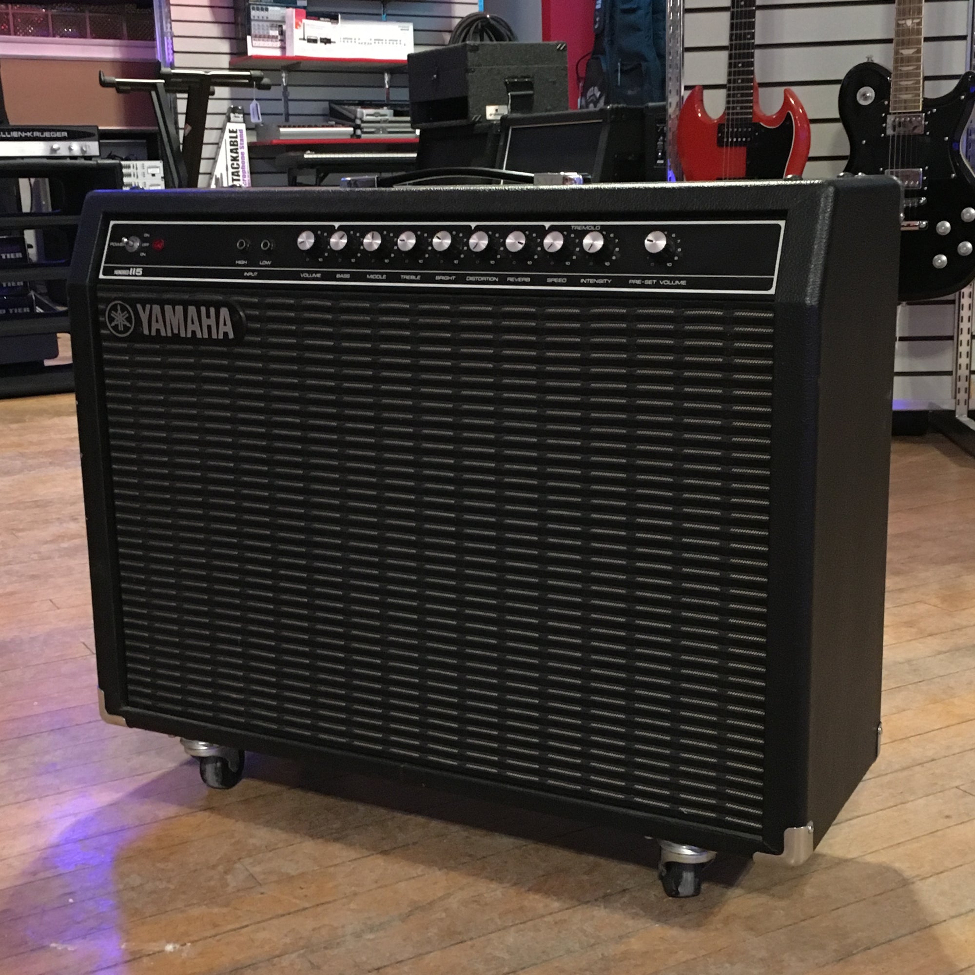 ** Yamaha Hundred115 Sold State Combo Amp